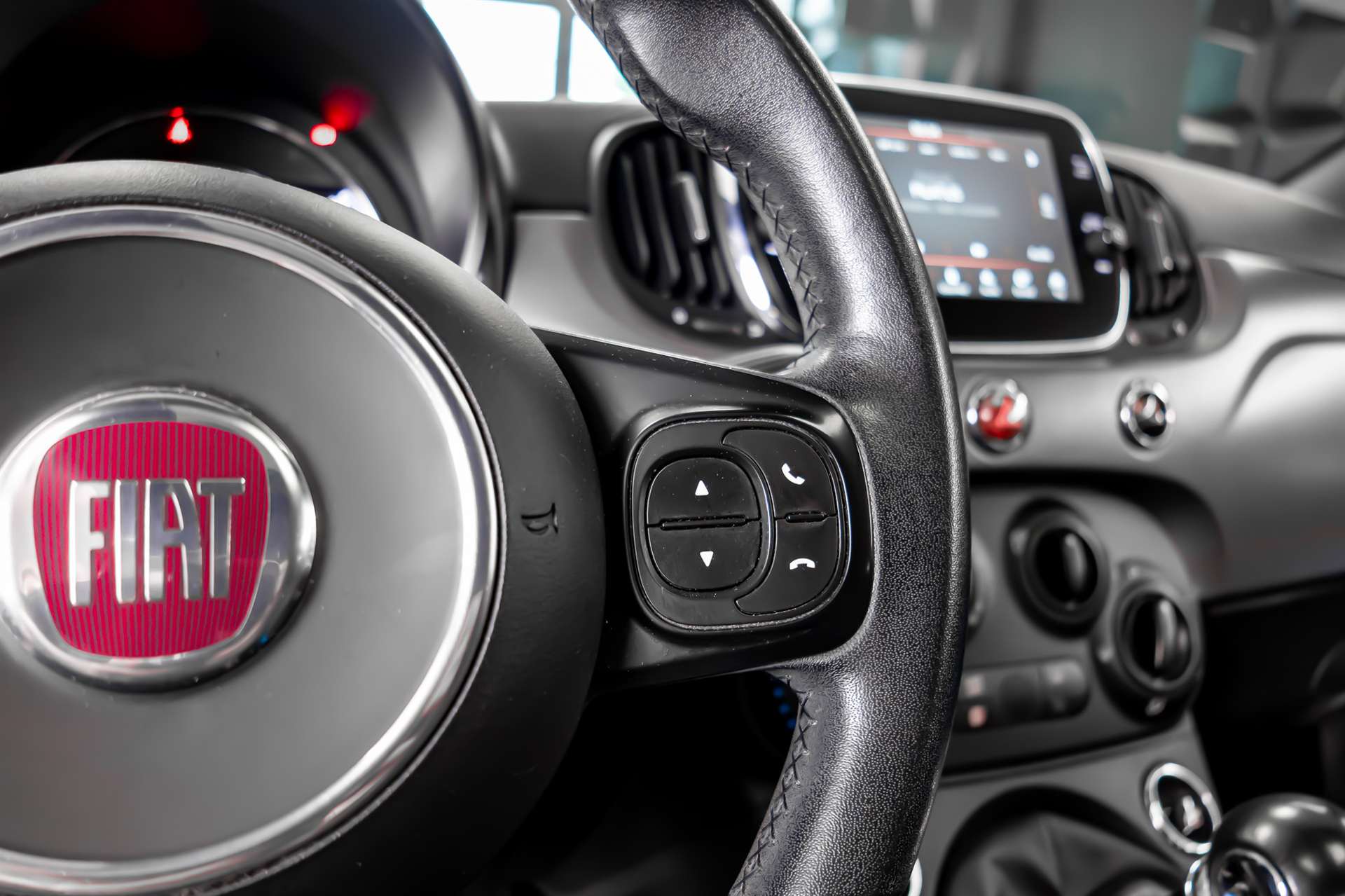 FIAT 500 0.9 T TwinAir 105 S-image-10
