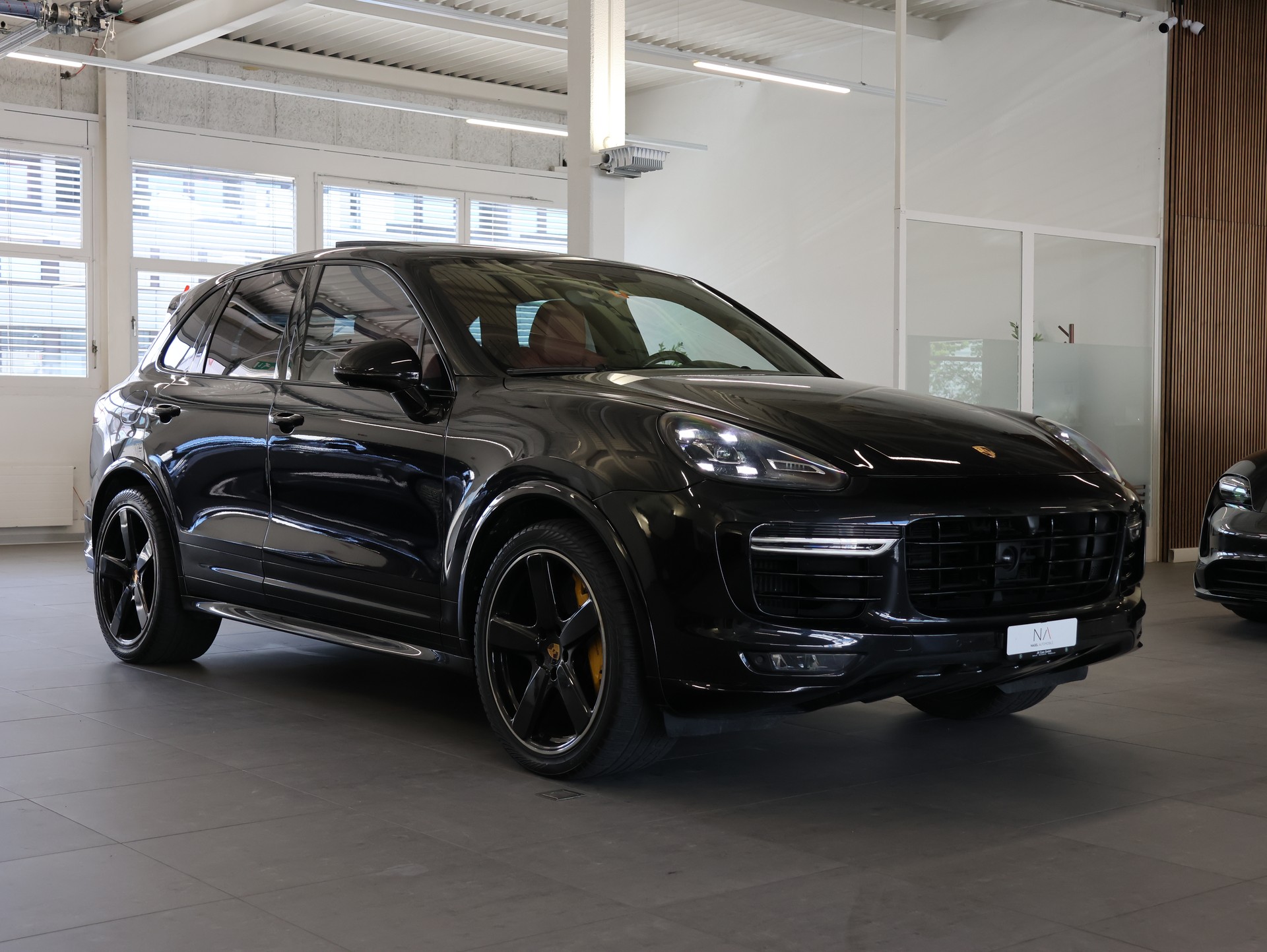 PORSCHE Cayenne Turbo S *Burmester* *360 Kamera* *Panorama*-showroom-element-1