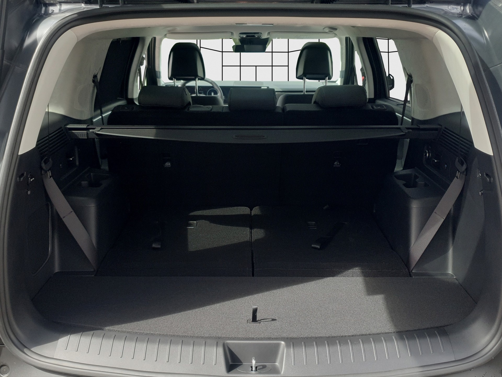 HYUNDAI Santa Fe 1.6 HEV ALL-NEW Amplia Sunroof 7pl.-image-14