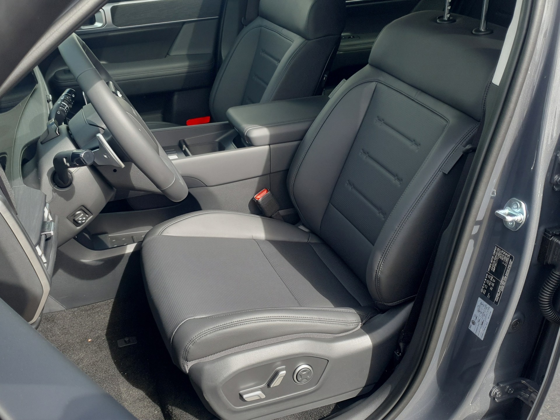 HYUNDAI Santa Fe 1.6 HEV ALL-NEW Amplia Sunroof 7pl.-image-10