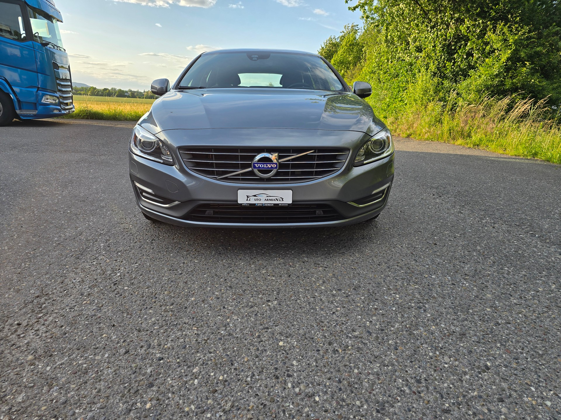 VOLVO V60 D4 AWD Momentum Geartronic