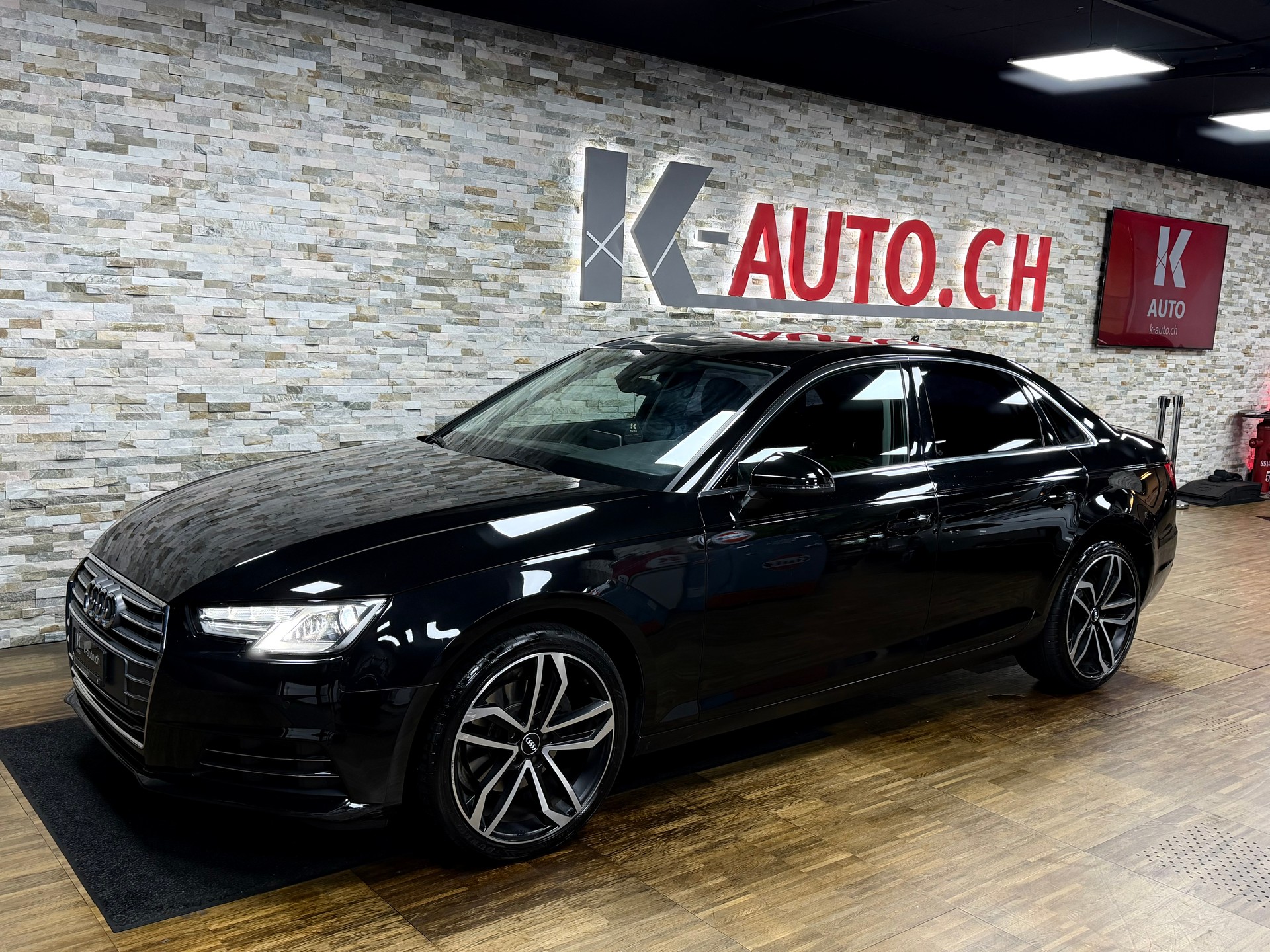 AUDI A4 Limousine 2.0 TFSI Sport S-tronic