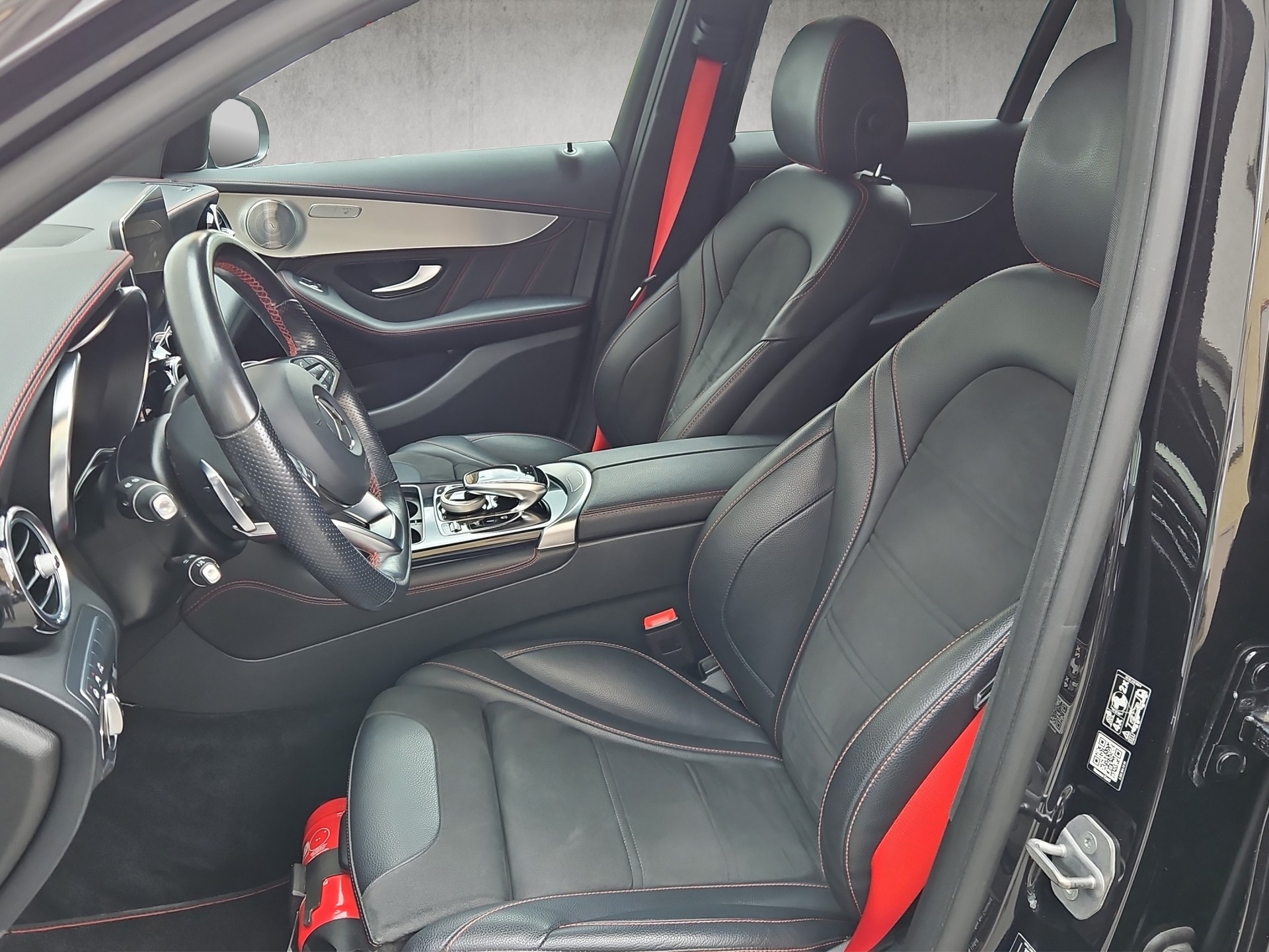 MERCEDES-BENZ GLC 43 AMG 4m-image-8