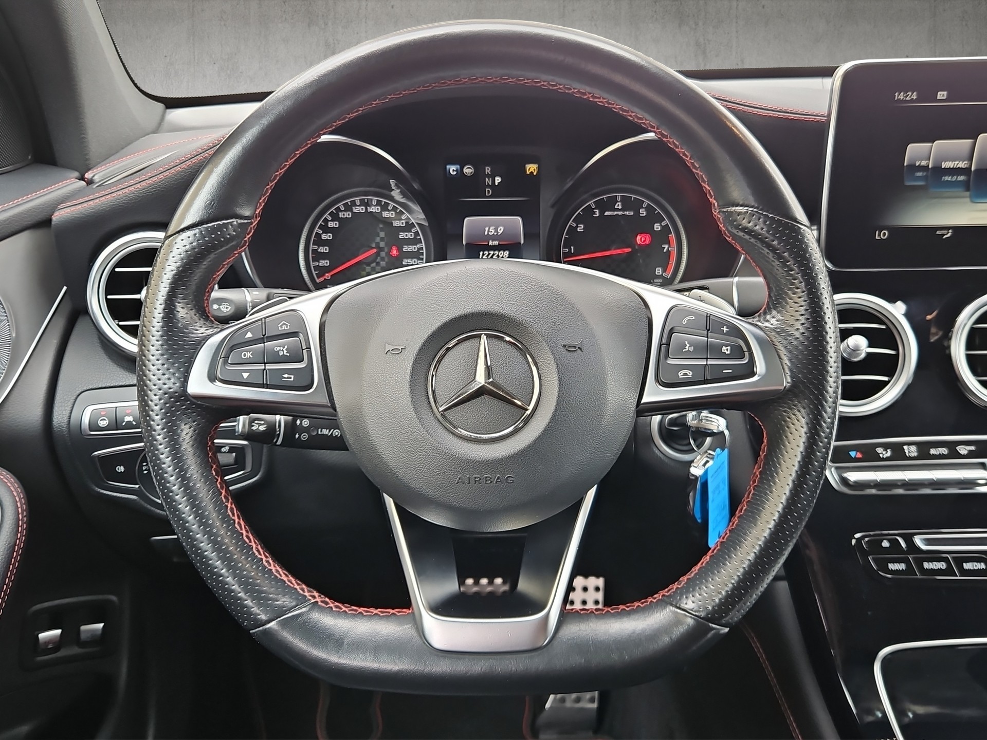 MERCEDES-BENZ GLC 43 AMG 4m-image-14