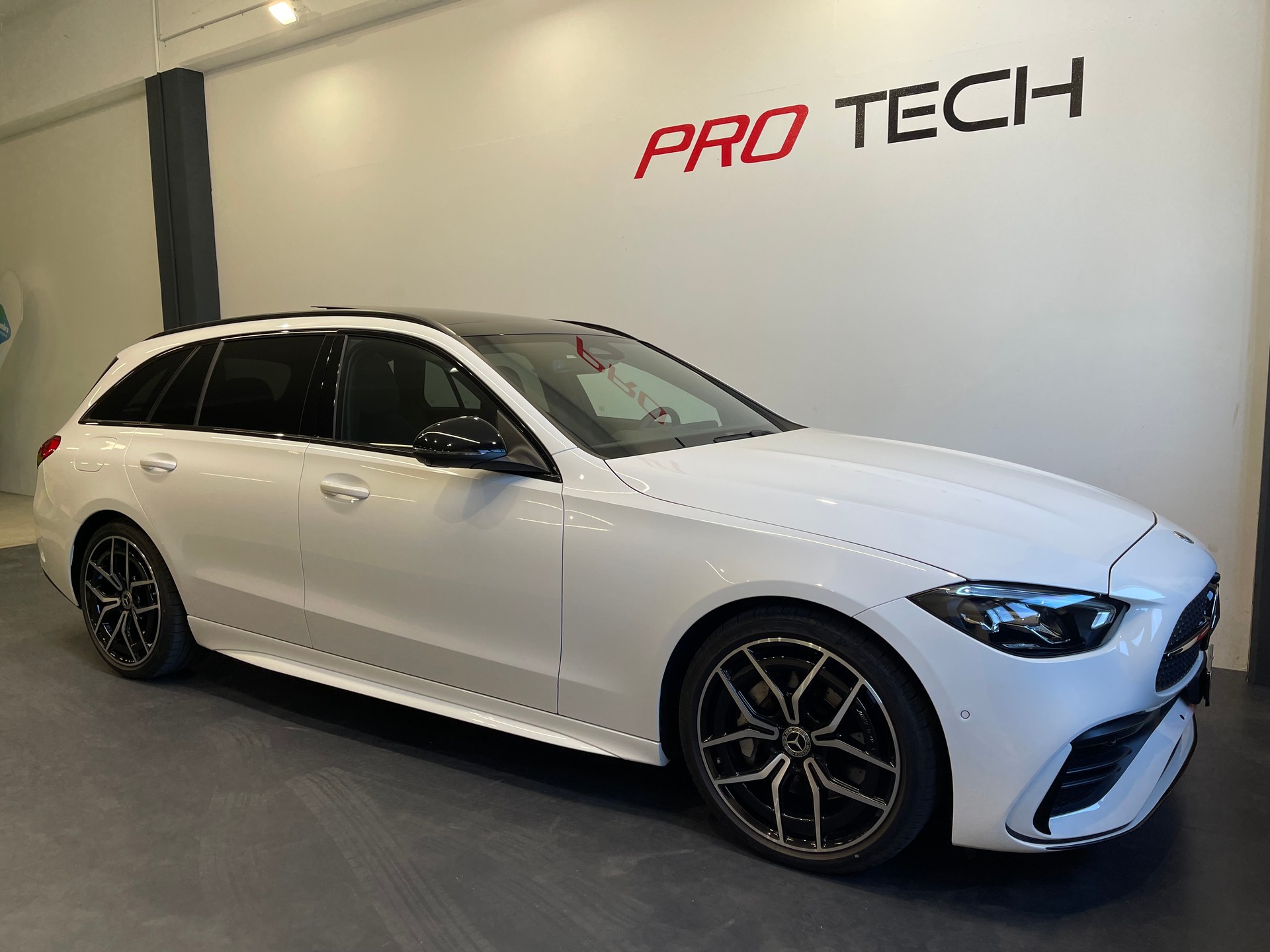 MERCEDES-BENZ C 300 T 4Matic AMG Line *GARANTIE MB BIS 04.2027*