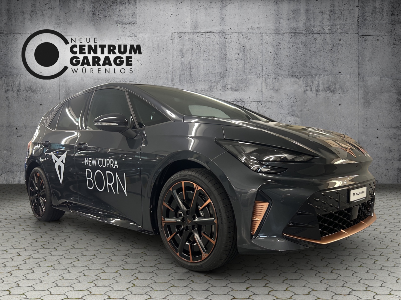 CUPRA Born 79 kWh Prime-showroom-element-1
