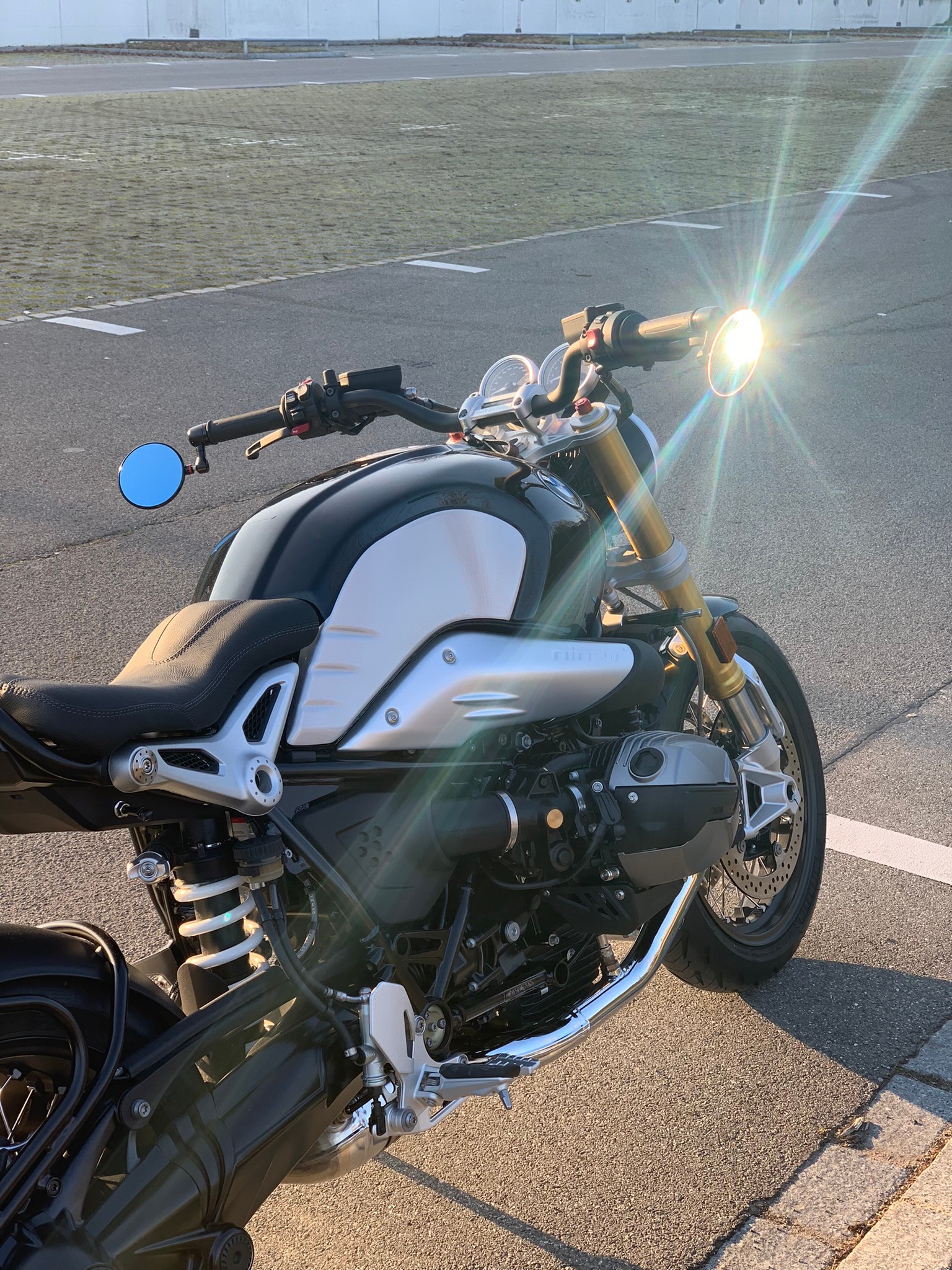 BMW R nineT-image-4