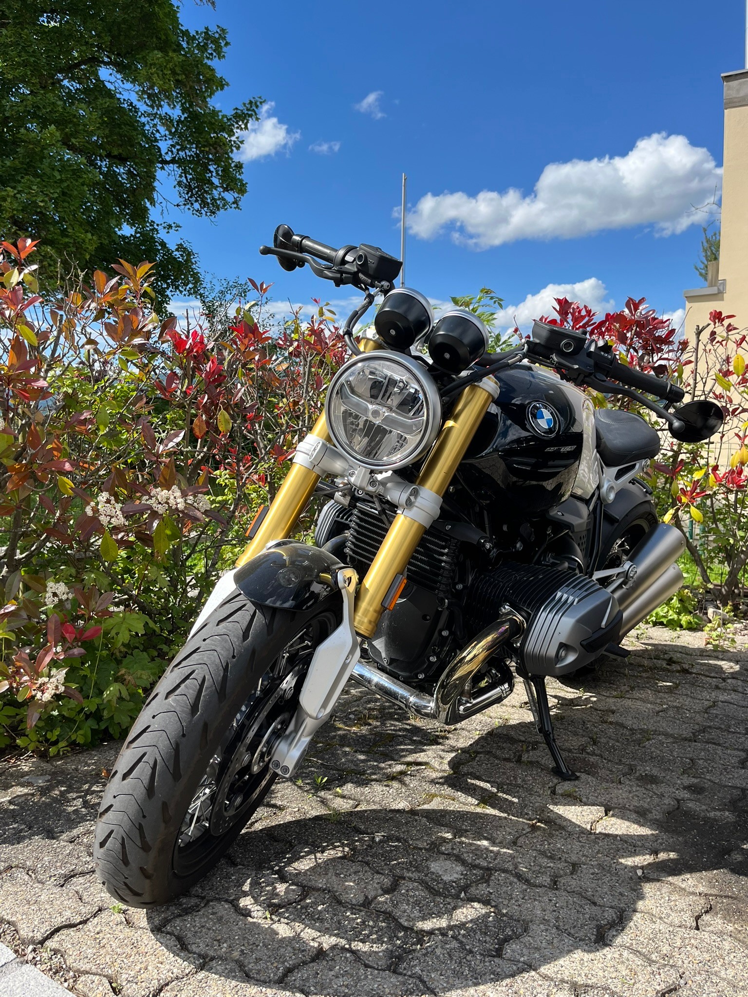 BMW R nineT-image-7