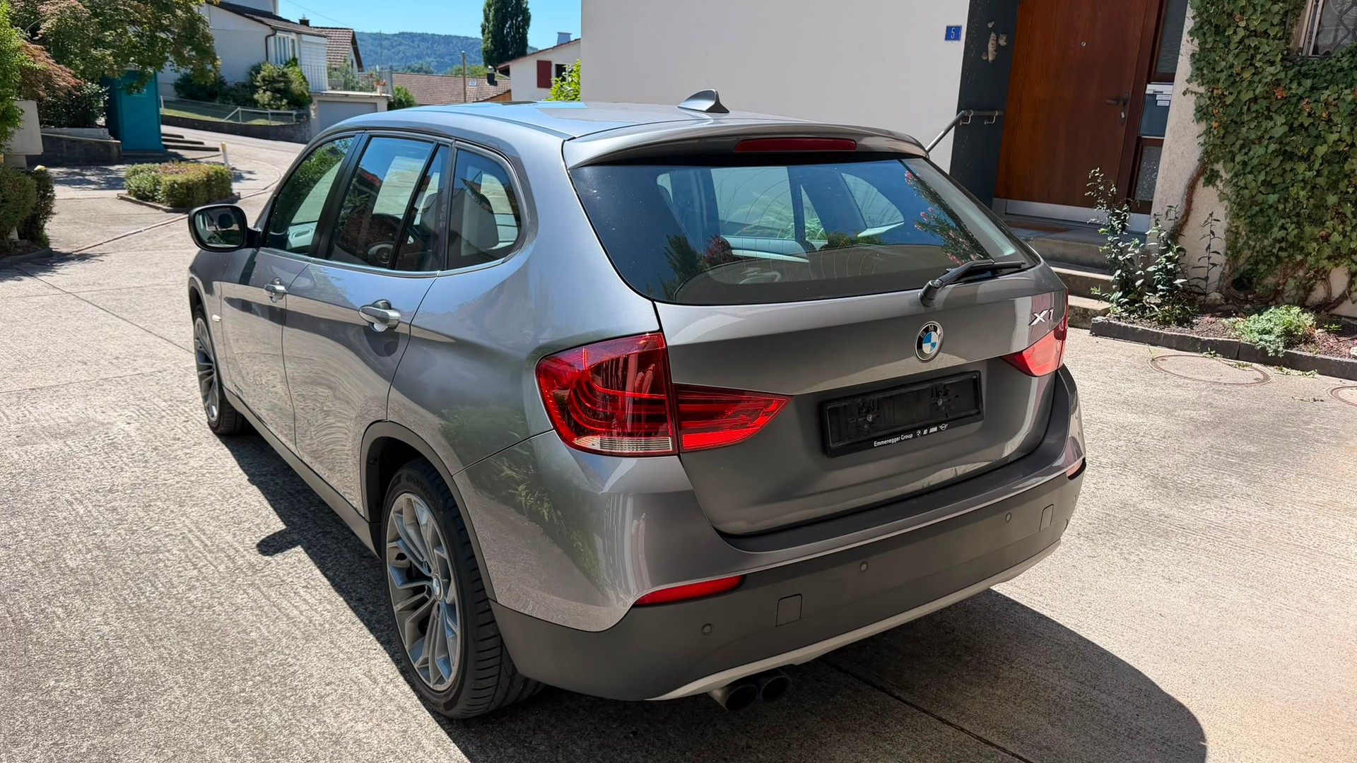 BMW X1 xDrive 28i Steptronic-image-5