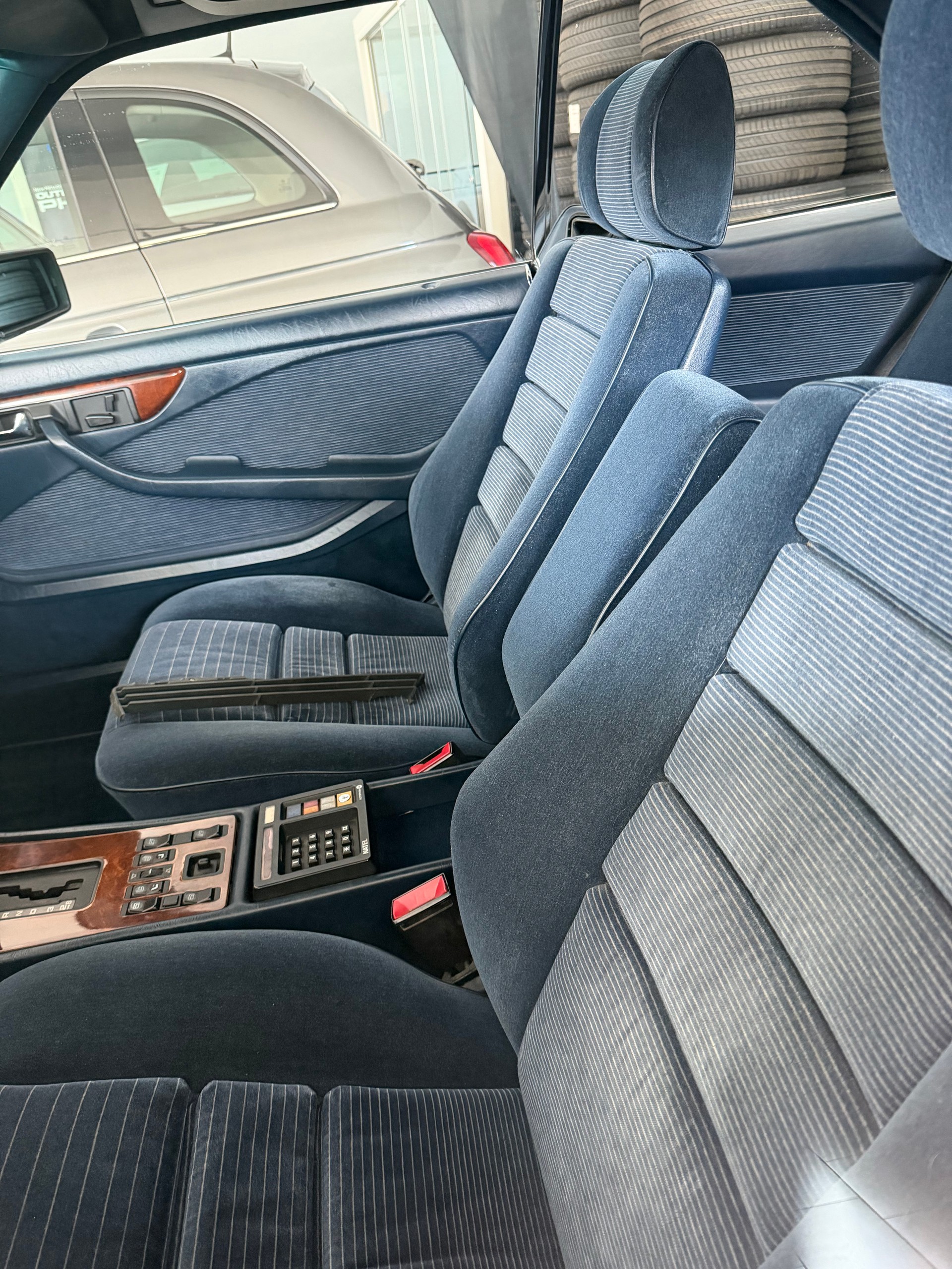 MERCEDES-BENZ 500 SEC Automatic-image-6