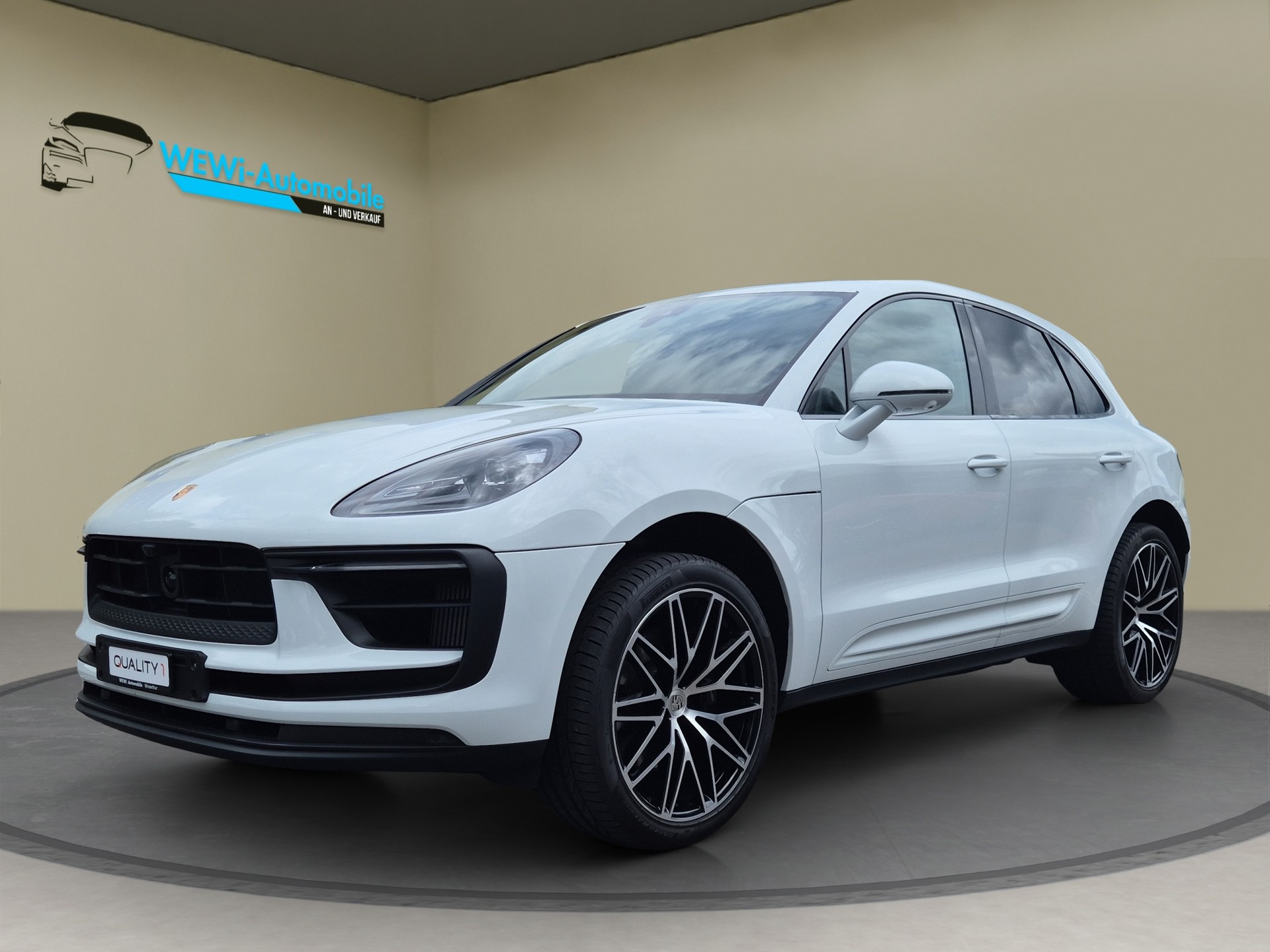 PORSCHE Macan S PDK-showroom-element-2