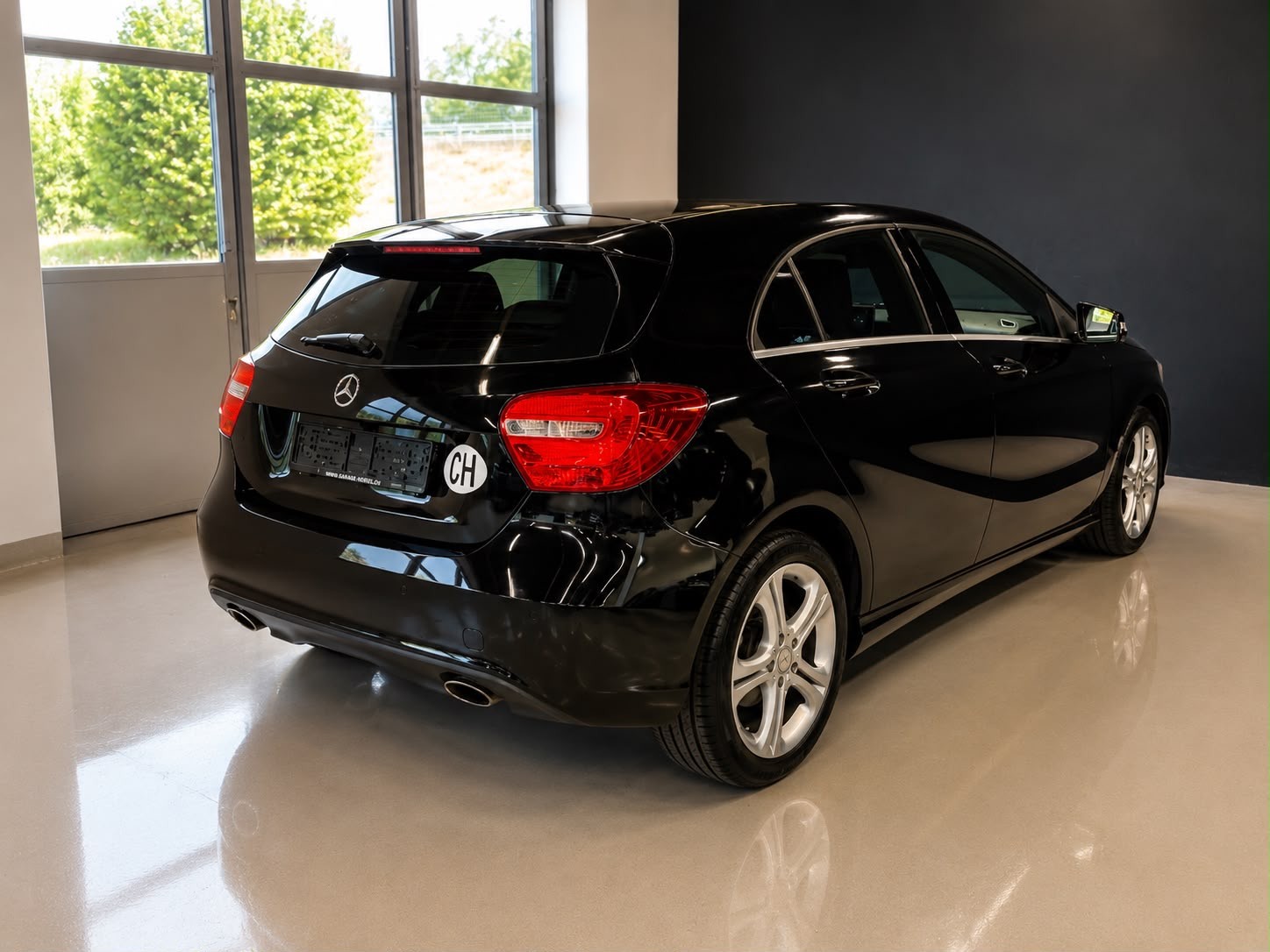 MERCEDES-BENZ A 180 7G-DCT-image-10