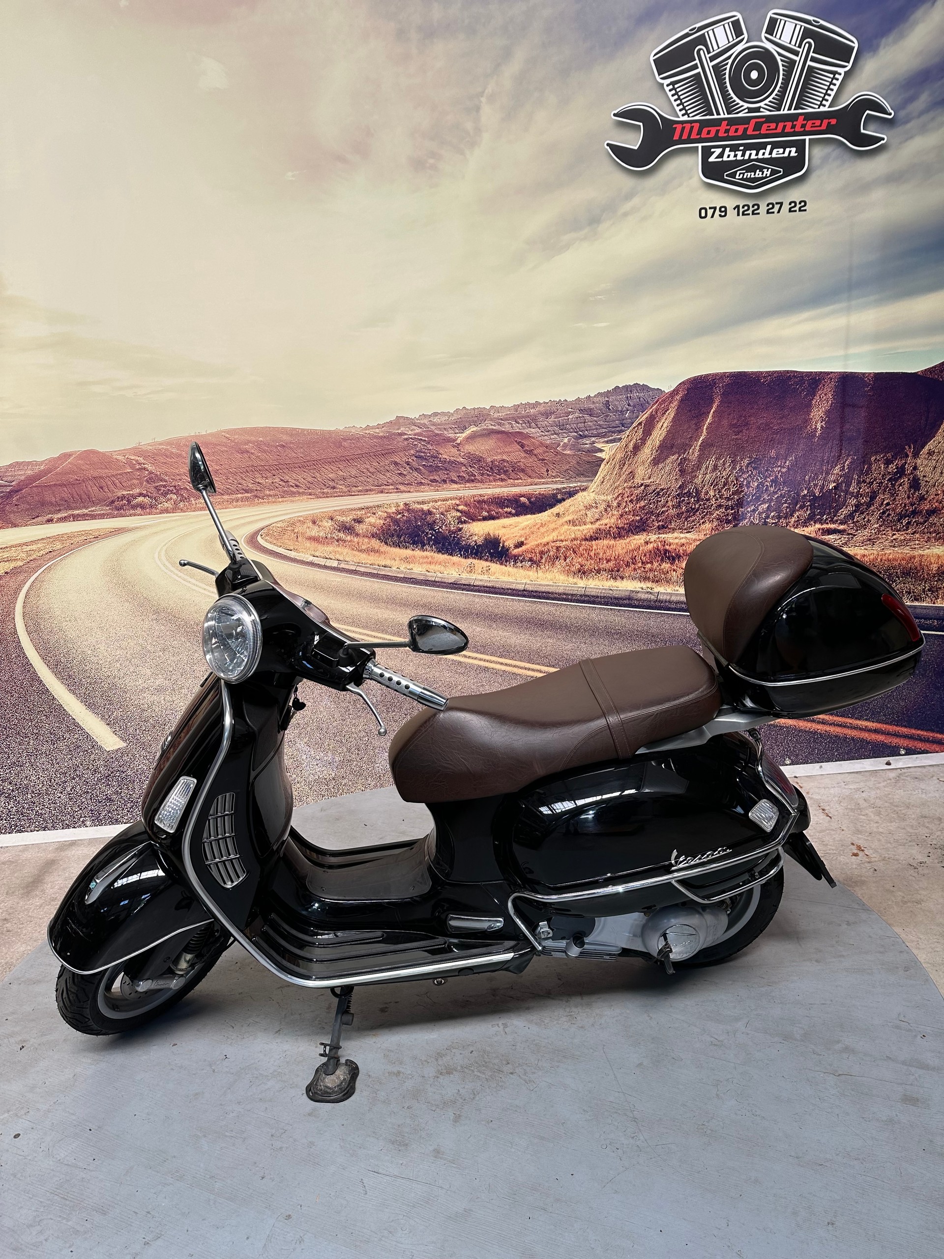 PIAGGIO Vespa 125 GT-image-4