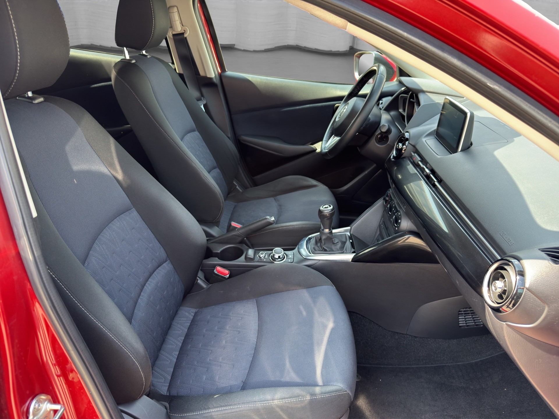 MAZDA 2 1.5i 16V Skyactiv-G Ambition Plus-image-10