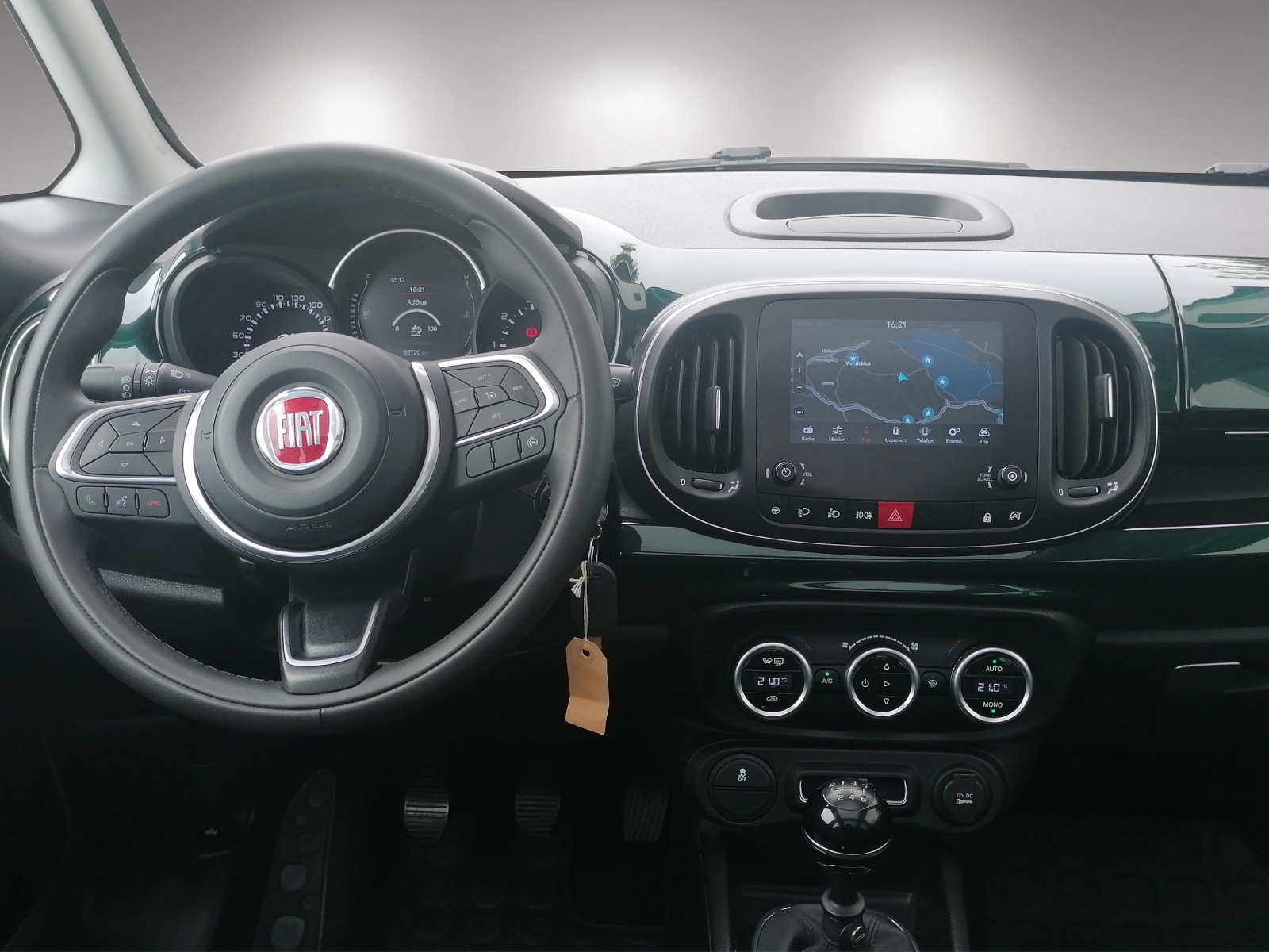 FIAT 500L Wagon 1.6 JTD 120 Lounge S/S-image-4