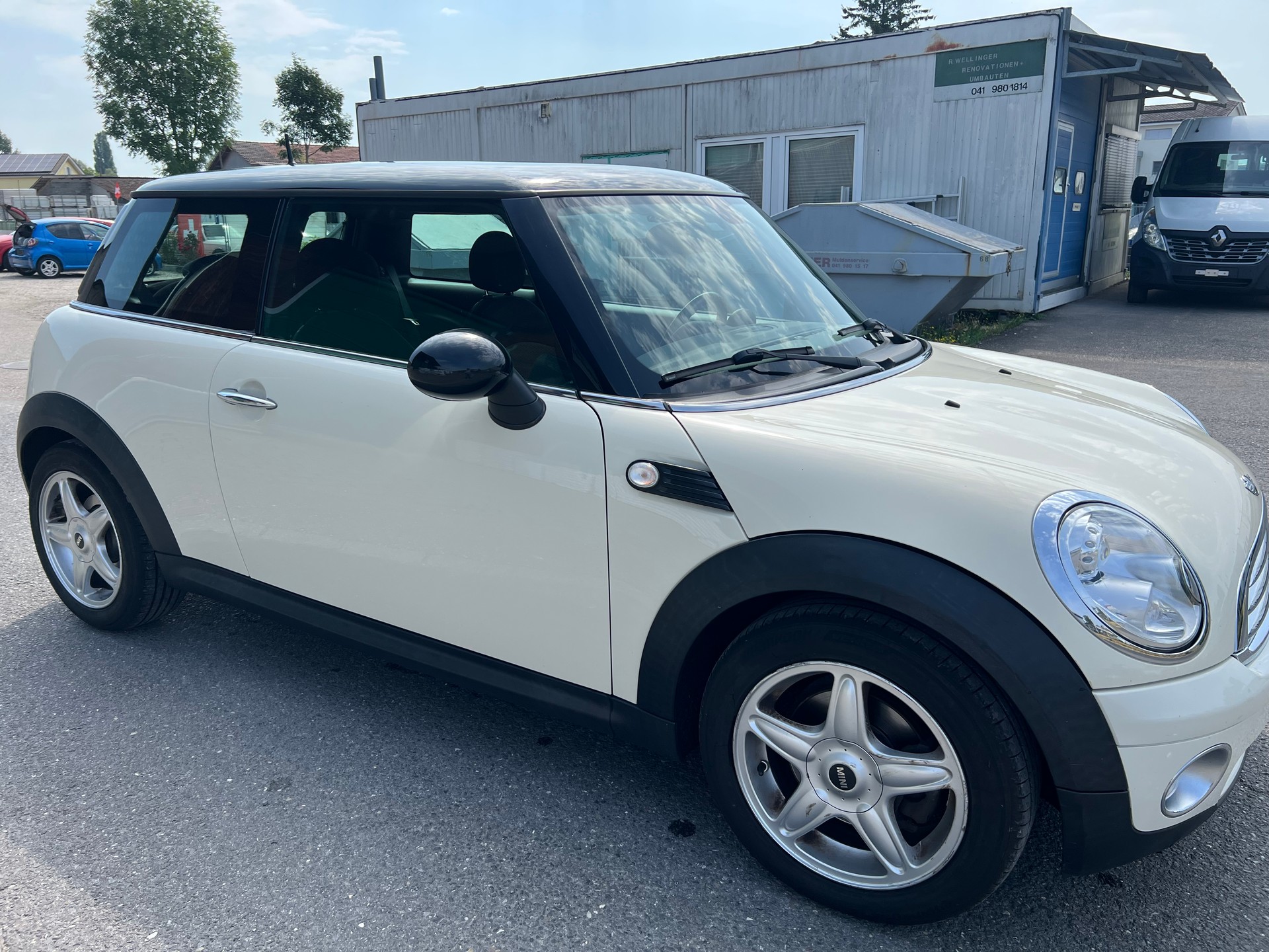 MINI Cooper-image-2