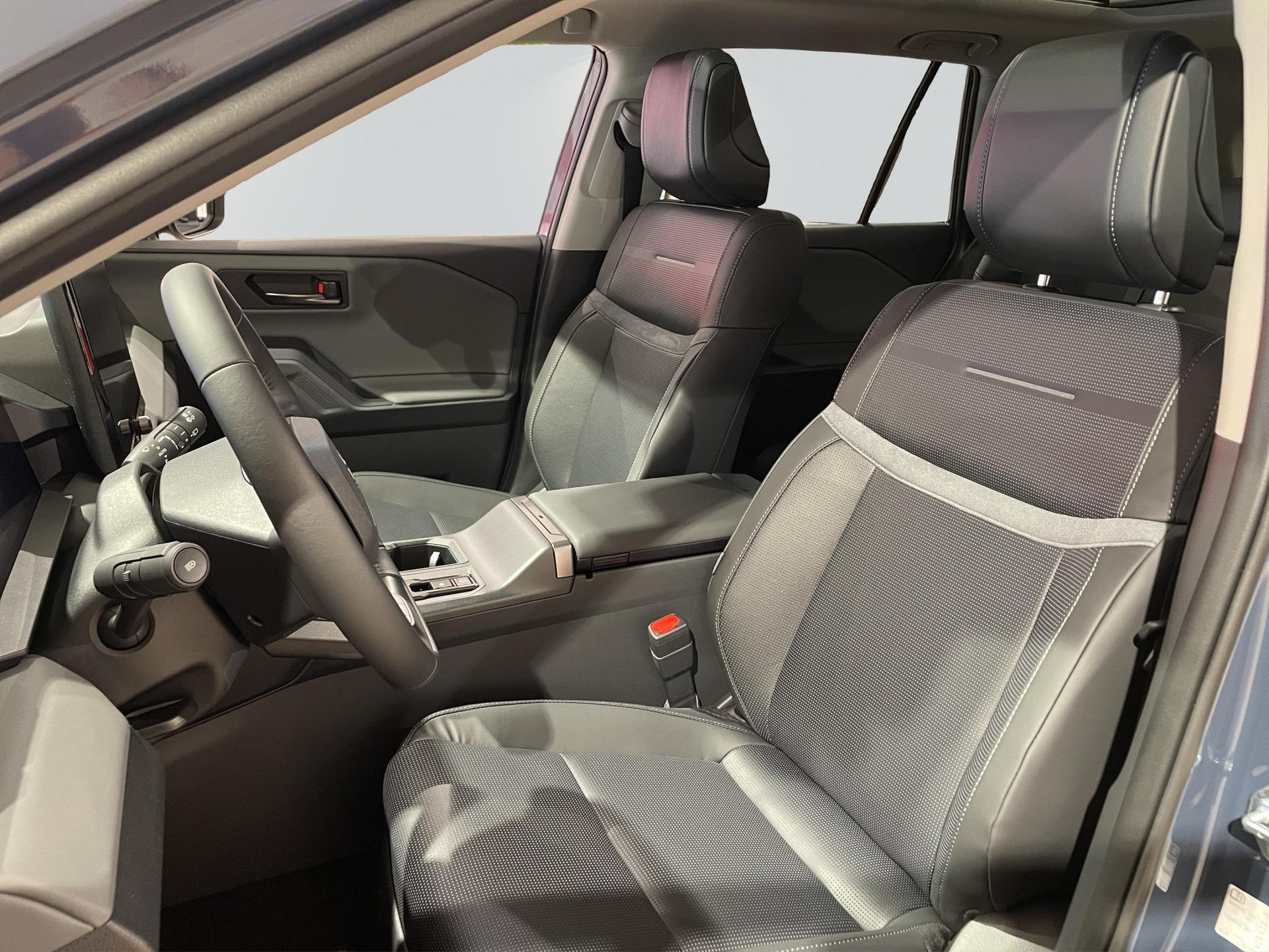 TOYOTA RAV4 2.5 HEV Premium-image-9
