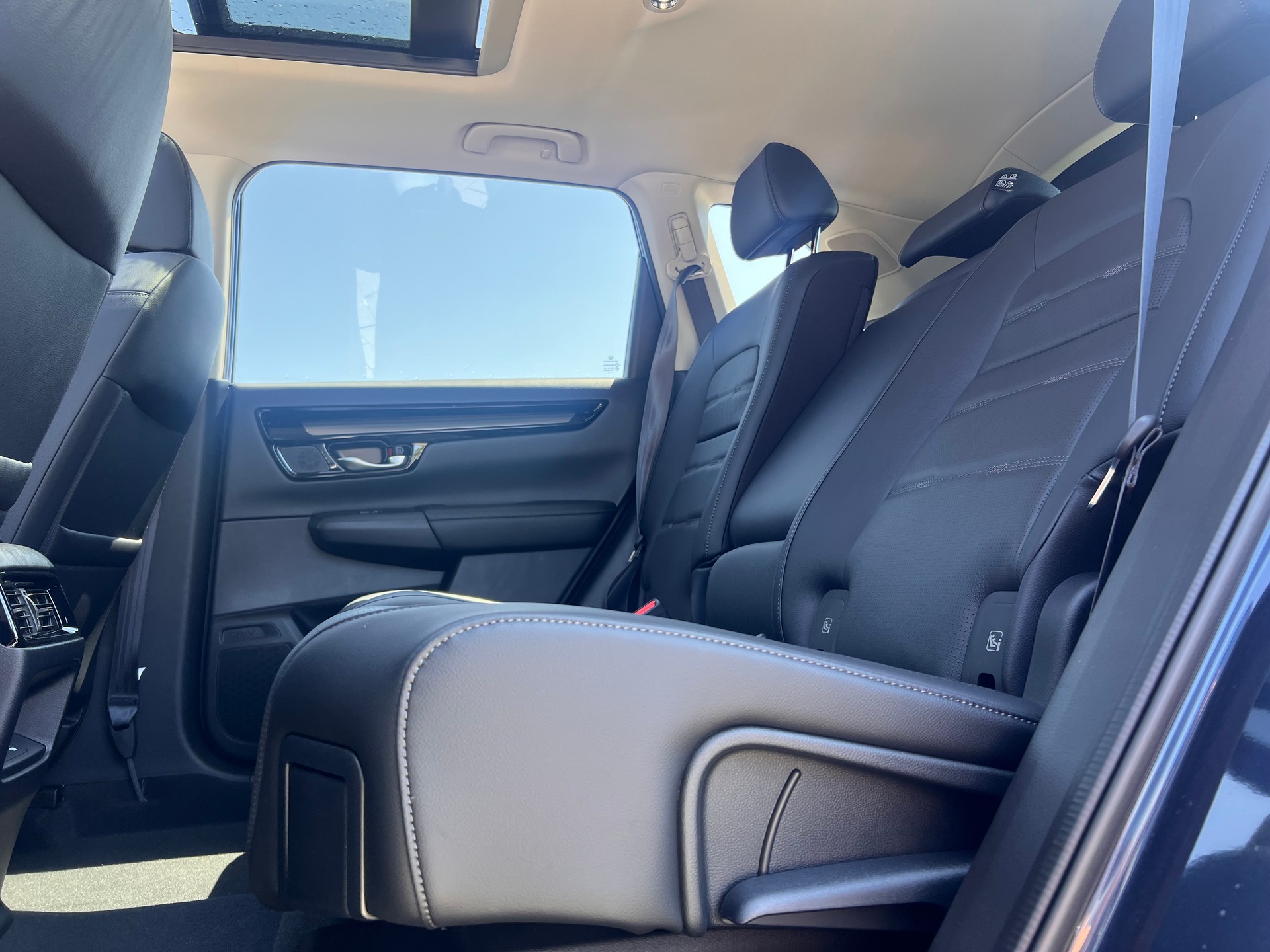 HONDA CR-V 2.0iPHEV Elegance2WD-image-8