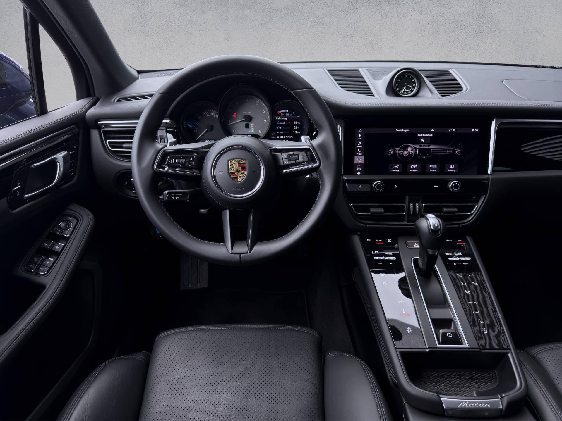 PORSCHE Macan S-image-5