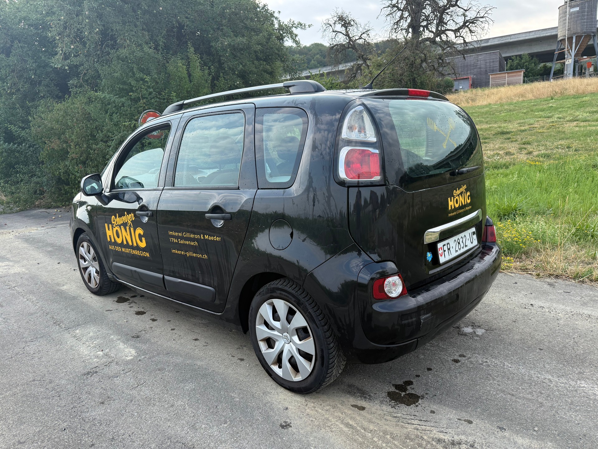 CITROEN C3 Picasso 1.4i 16V Essentiel (X)-showroom-element-3