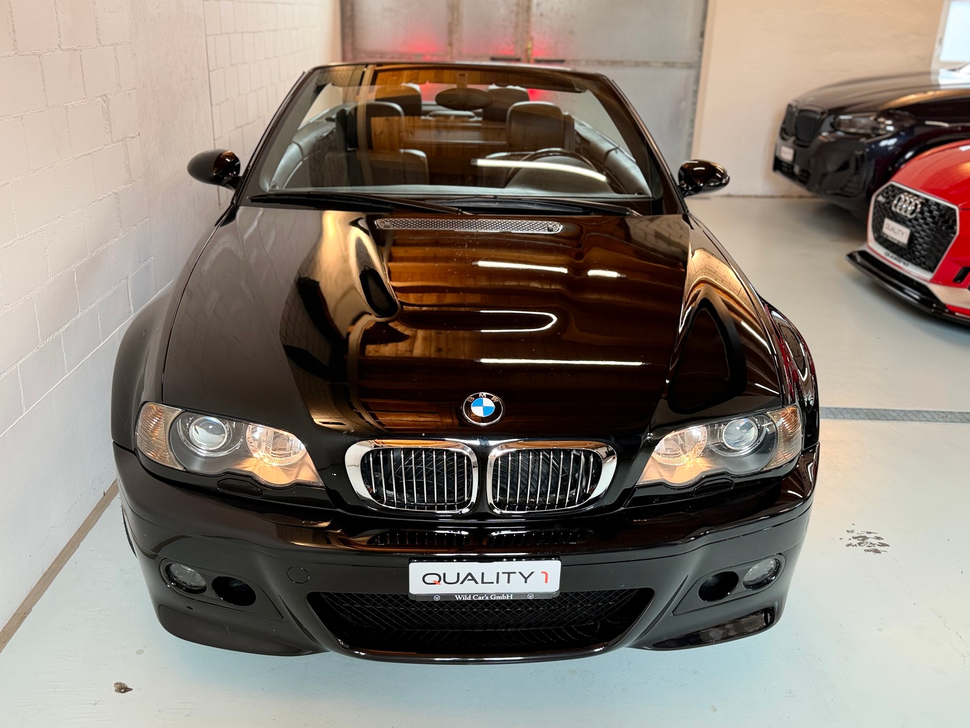 BMW M3 Cabriolet-showroom-element-2