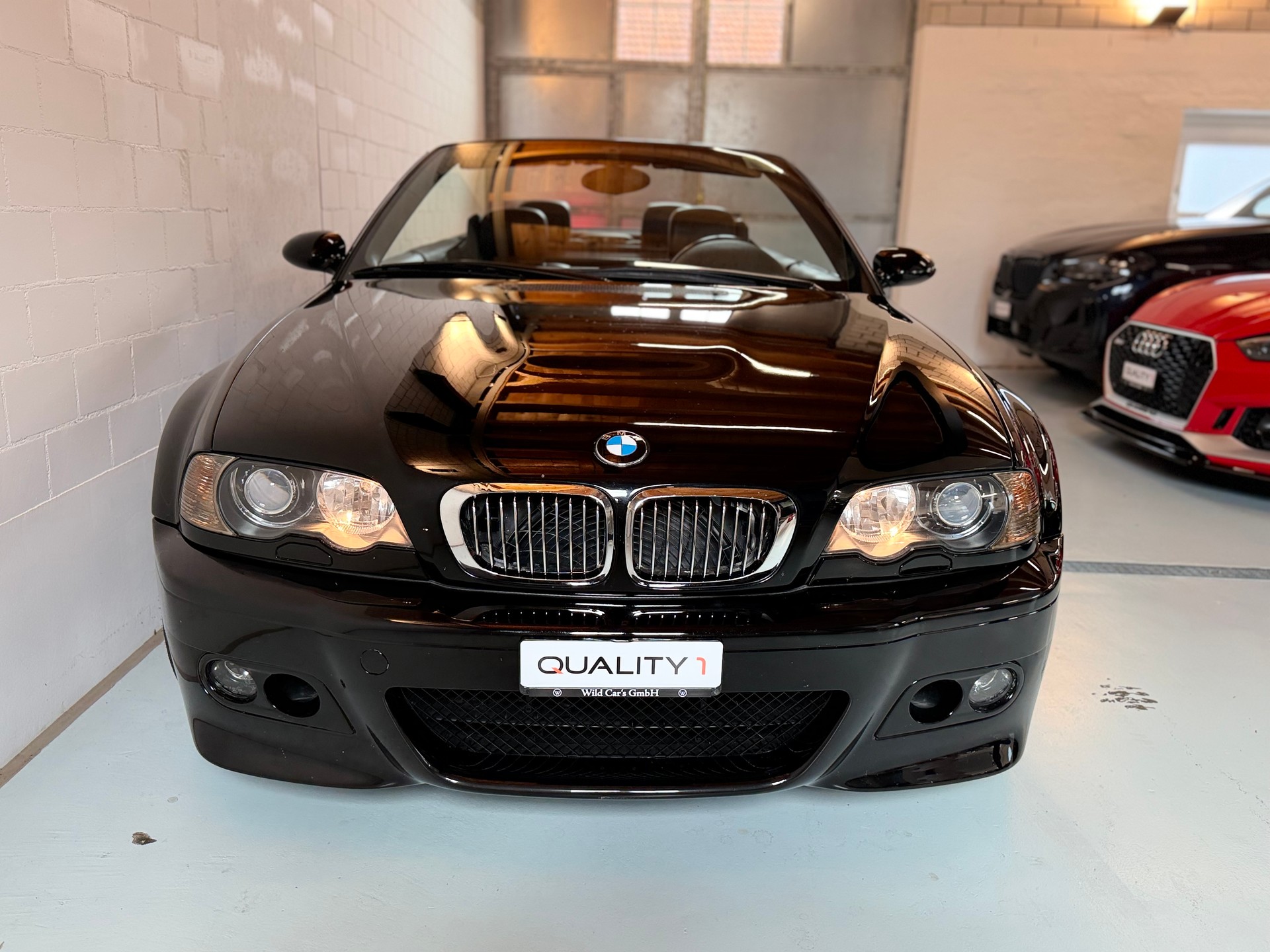 BMW M3 Cabriolet-showroom-element-1