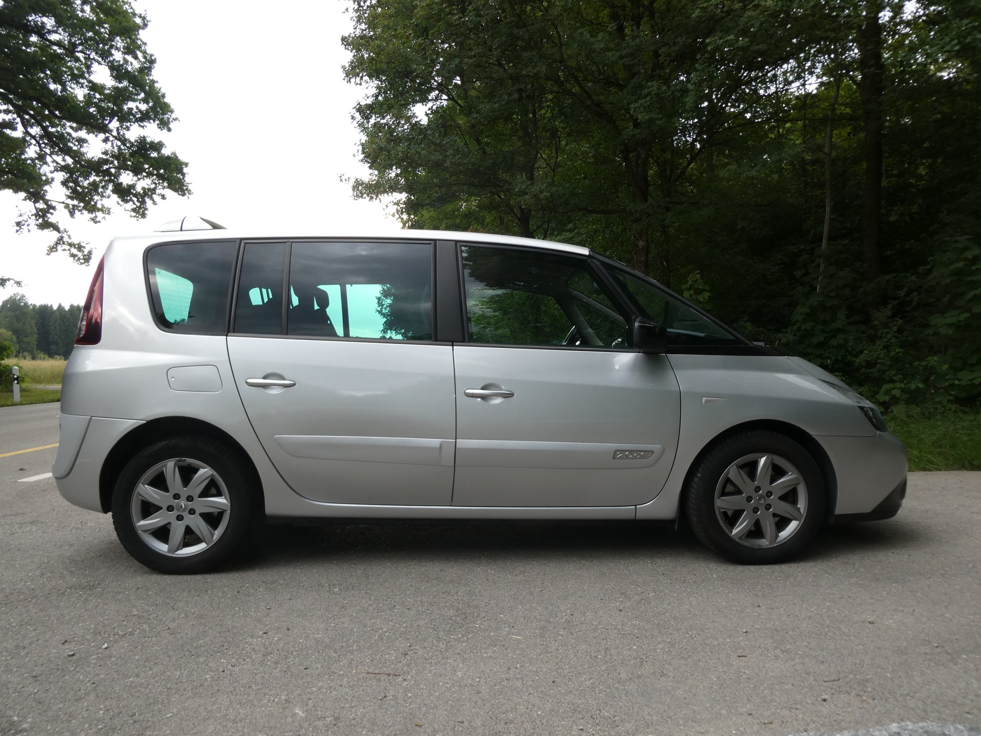 RENAULT Espace 2.0 dCi Dynamique Automatic-image-6
