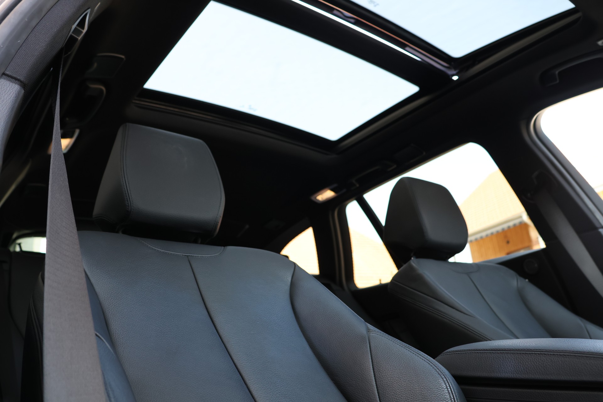 BMW 335d xDrive Touring Edition M Sport Steptronic (CH)-image-21