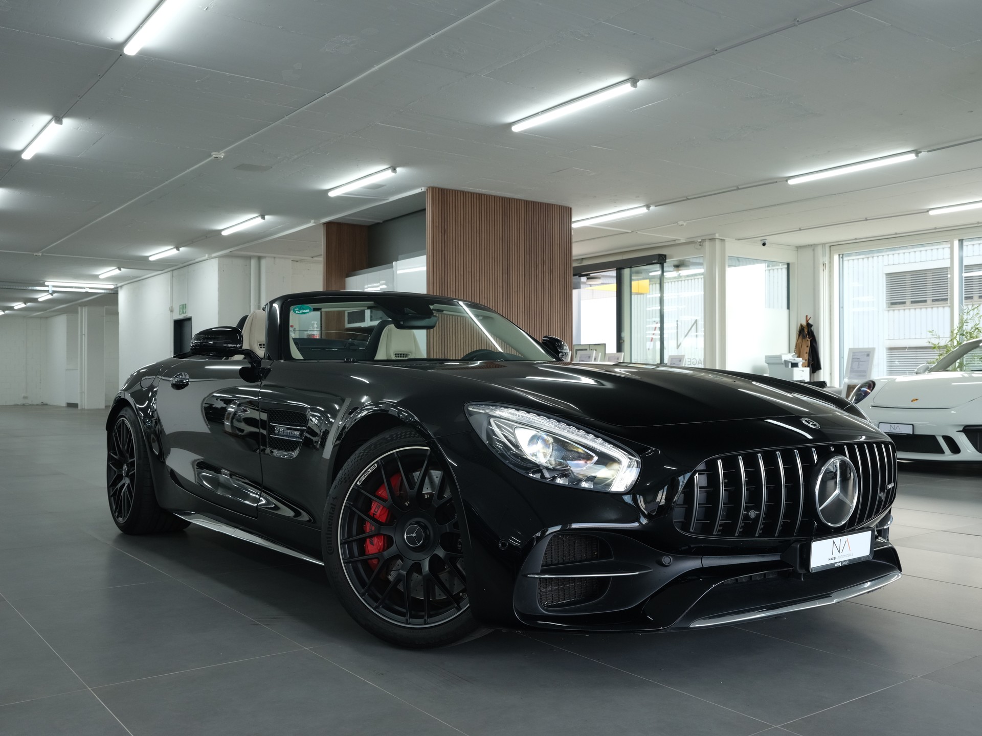 MERCEDES-BENZ AMG GT C Roadster Speedshift DCT *Burmester* *1.Hand* *Sportabgassanlage*