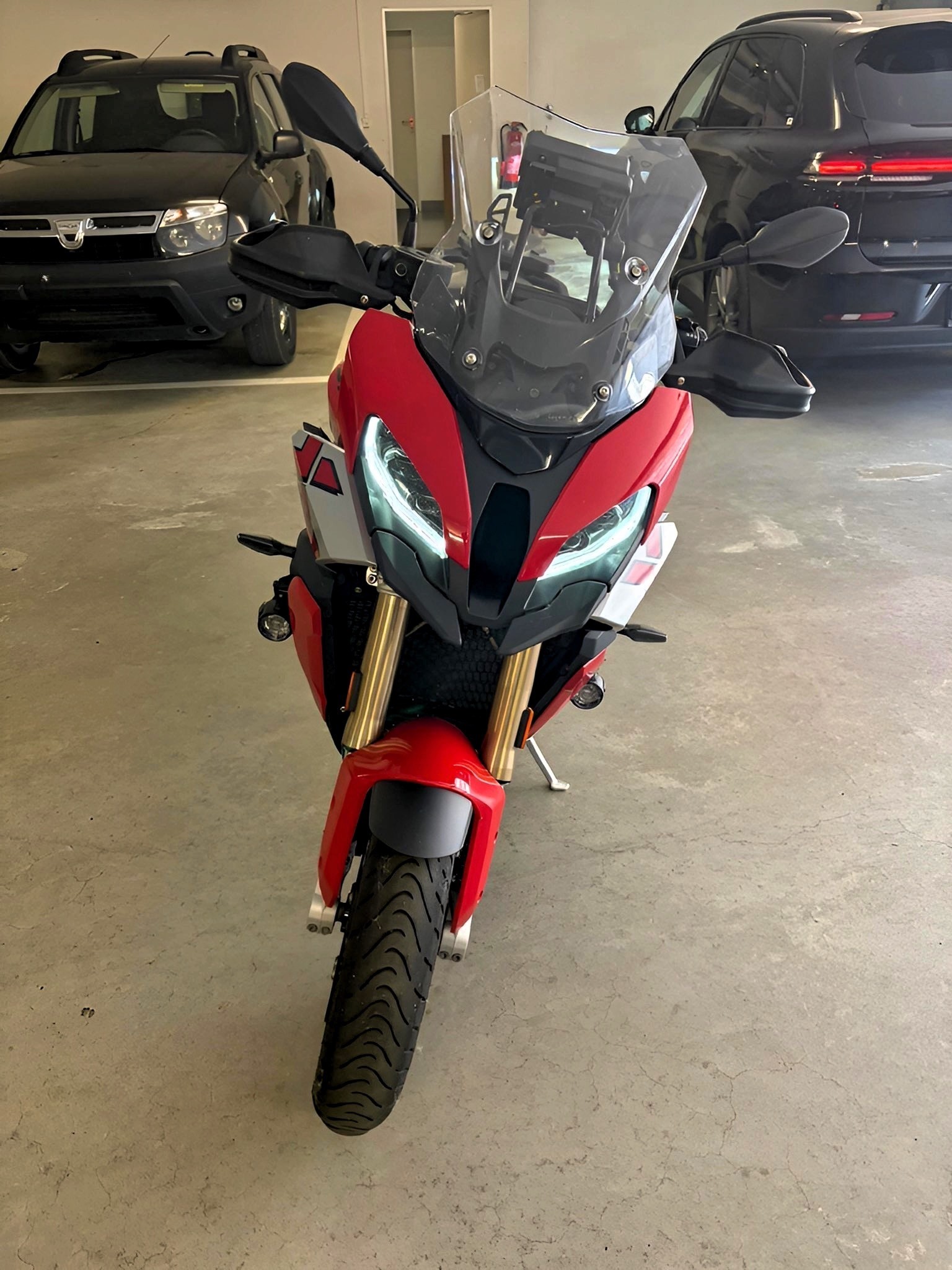 BMW S 1000 XR ABS-image-2