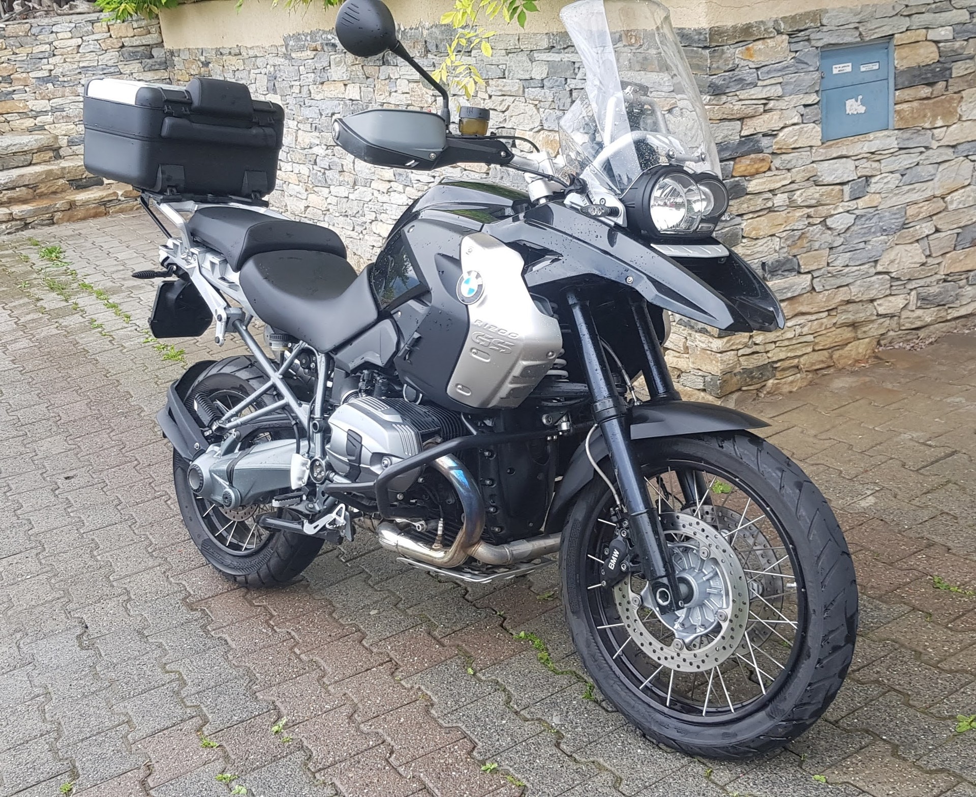 BMW R 1200 GS Triple Black ABS-image-0