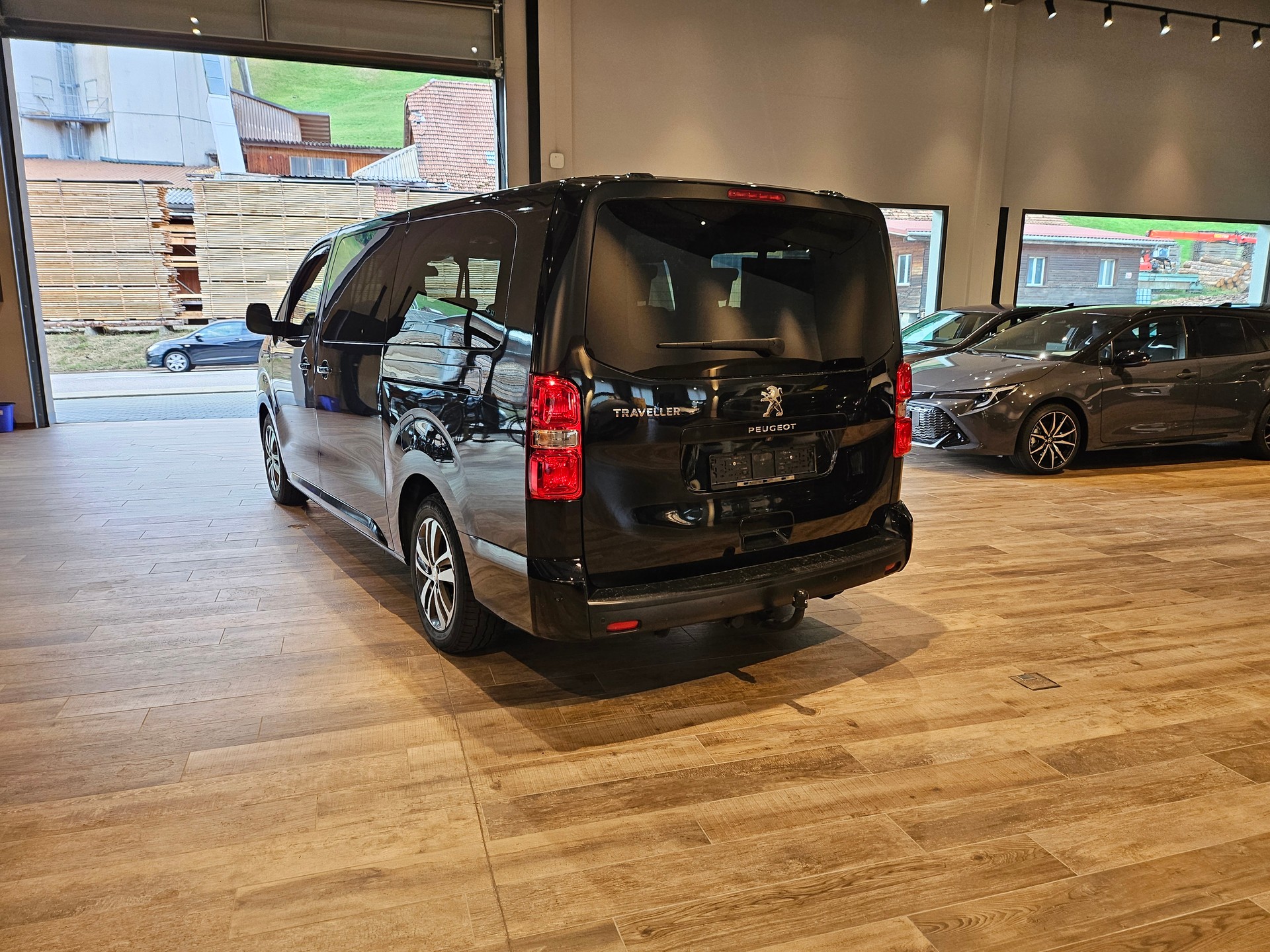 PEUGEOT Traveller 2.0 BlueHDi Lang đ„8 PlĂ€tzer đ„AHK 2300KGđ„-image-9