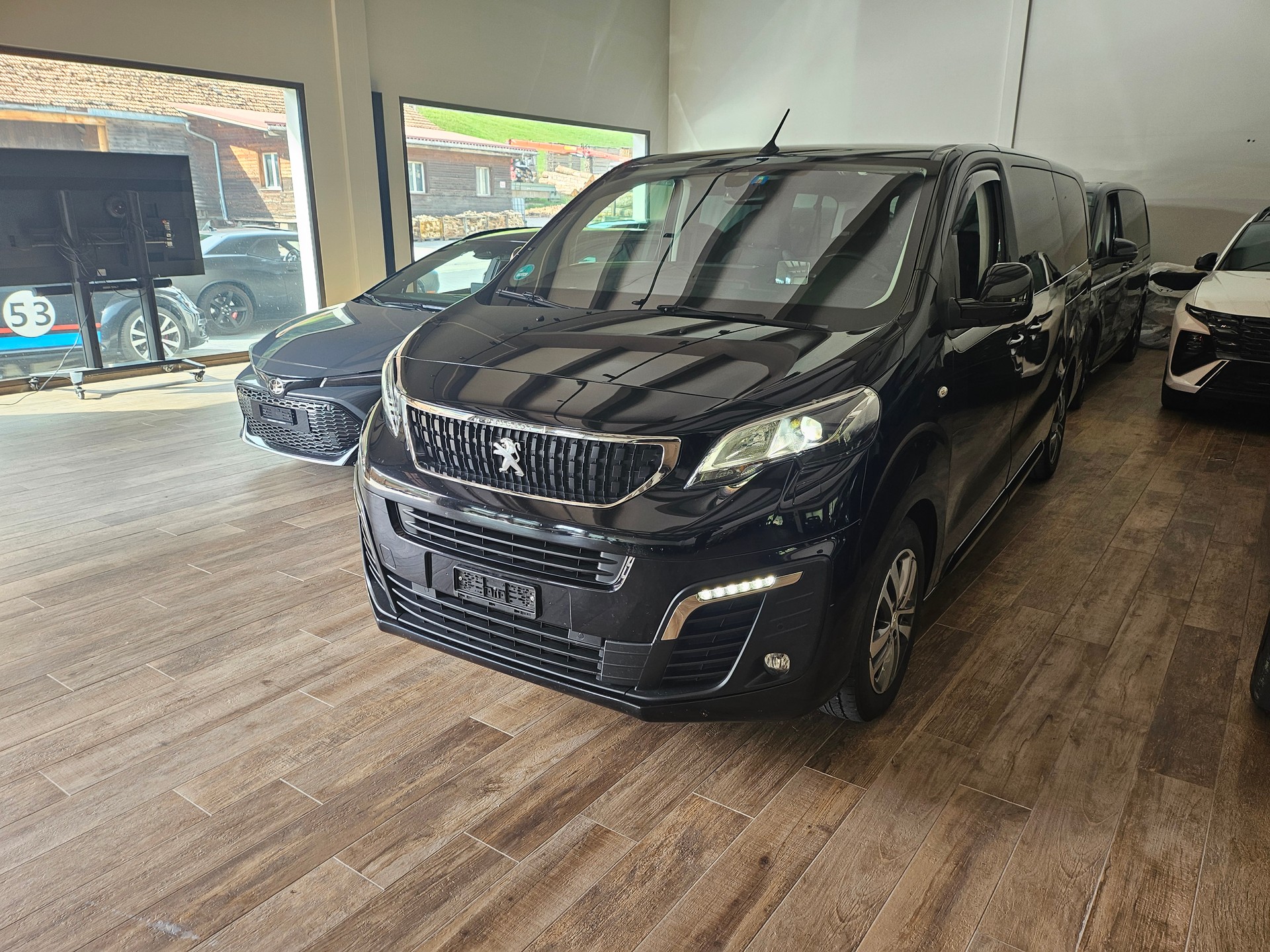 PEUGEOT Traveller 2.0 BlueHDi Lang đ„8 PlĂ€tzer đ„AHK 2300KGđ„-image-28