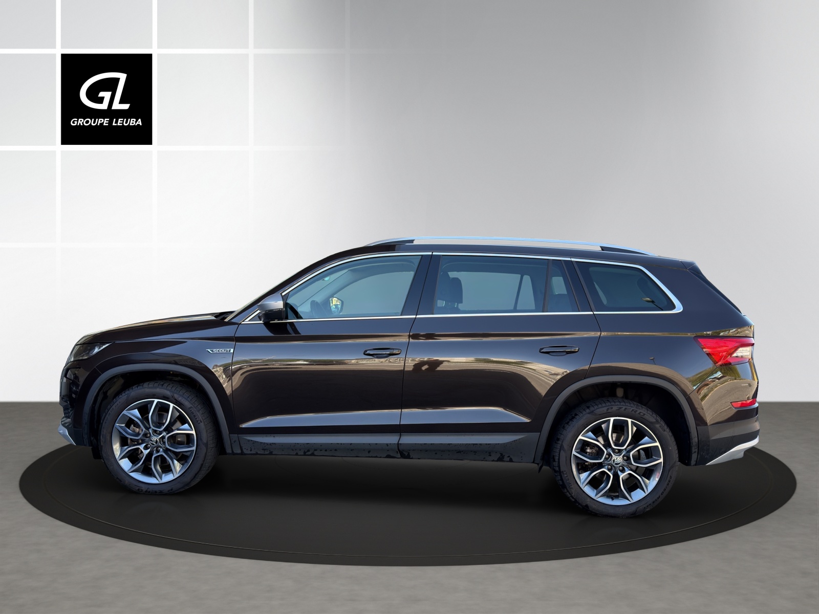 SKODA Kodiaq 2.0 TDI Scout 4x4-showroom-element-2