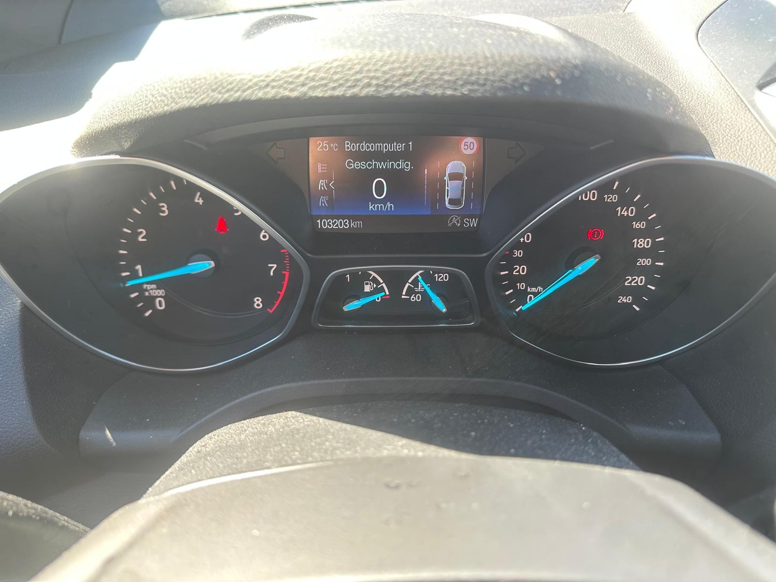 FORD Kuga 1.5 SCTi ST Line High 2WD-image-7