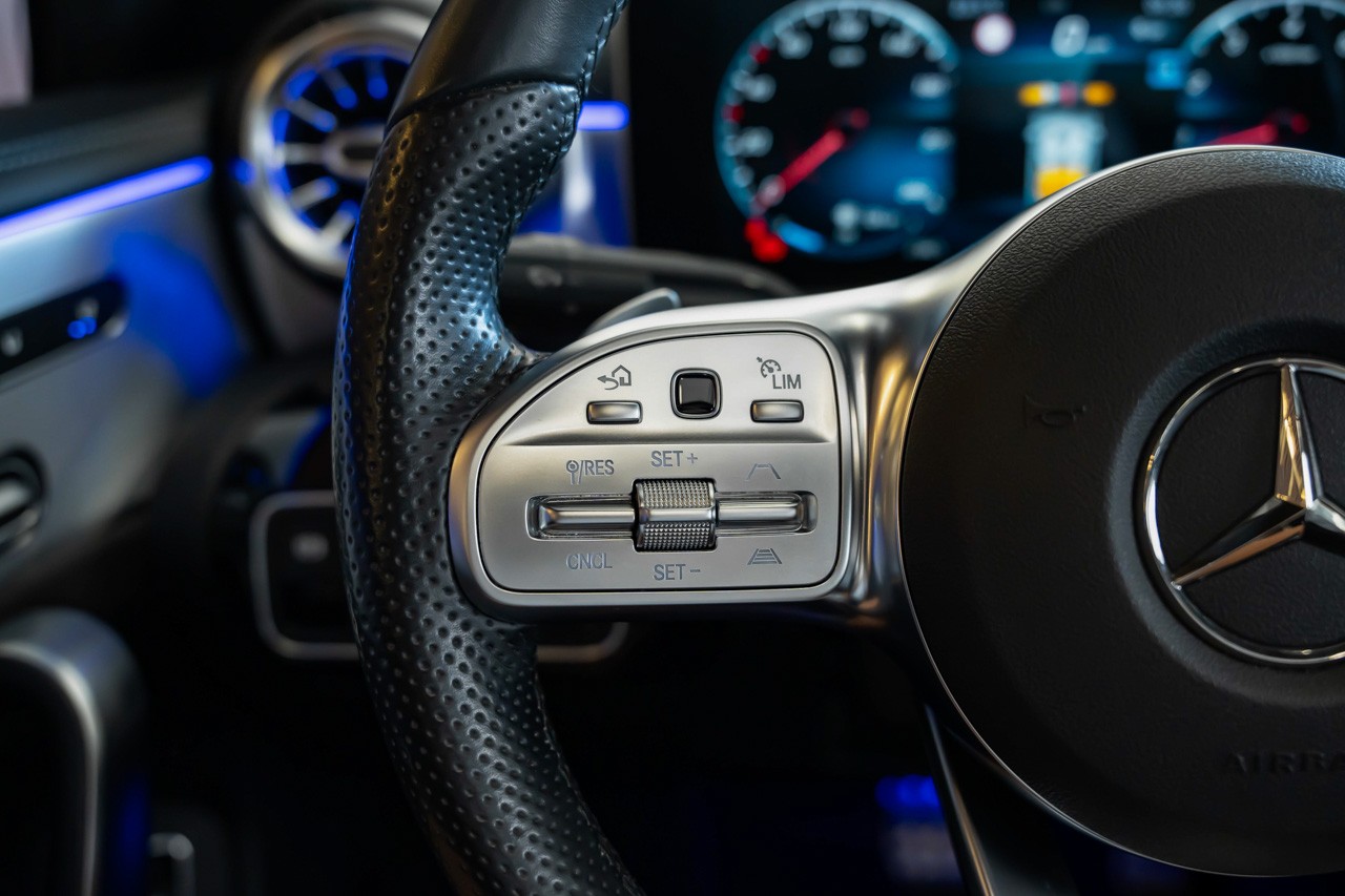 MERCEDES-BENZ A 250 4Matic AMG Line 4Matic 7G-DCT-image-32