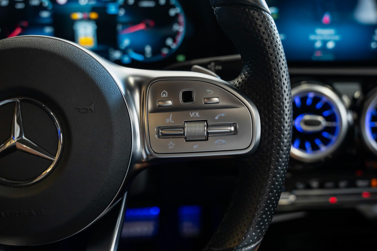 MERCEDES-BENZ A 250 4Matic AMG Line 4Matic 7G-DCT-image-33
