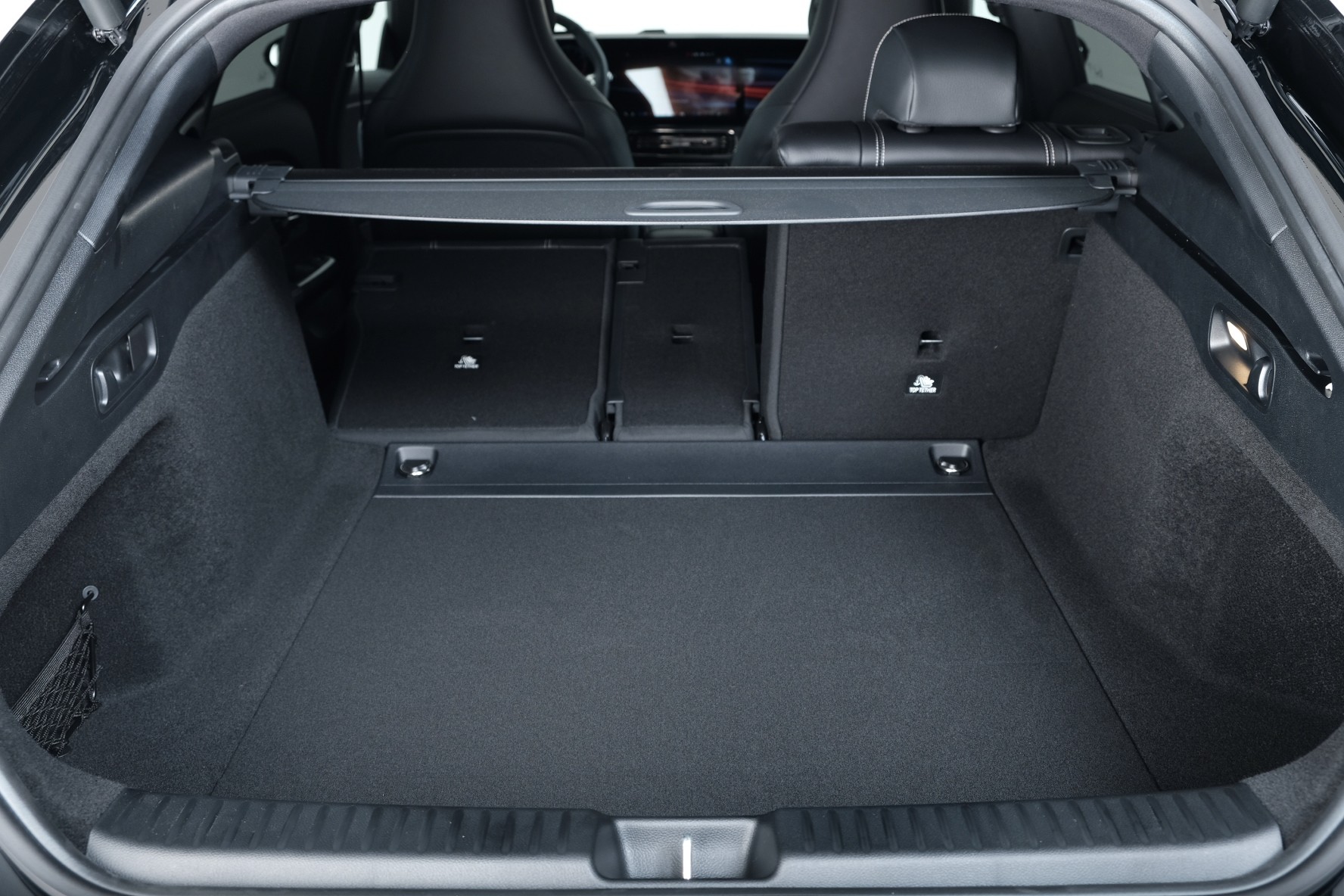 MERCEDES-BENZ CLA 220 AMG Line 4Matic SB X178-image-14