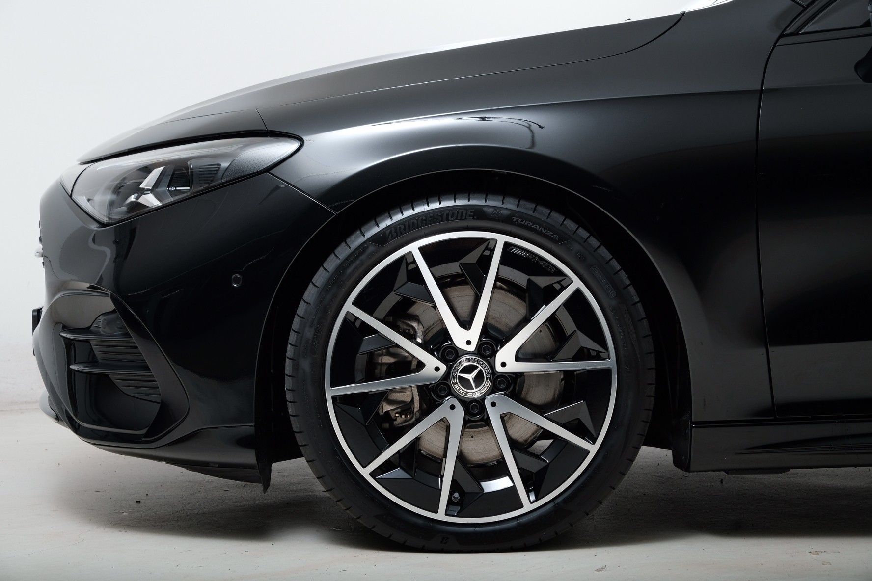 MERCEDES-BENZ CLA 220 AMG Line 4Matic SB X178-showroom-element-2