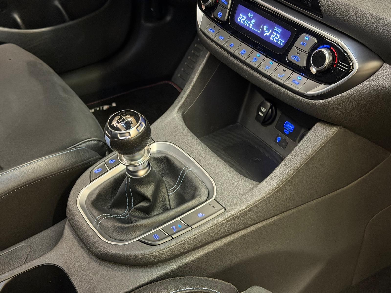 HYUNDAI i30 2.0 T-GDi N PERFORMANCE-image-25