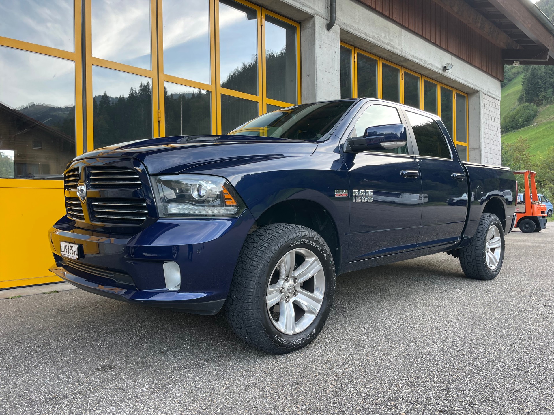DODGE 1500 5.7 V8 Hemi 4x4