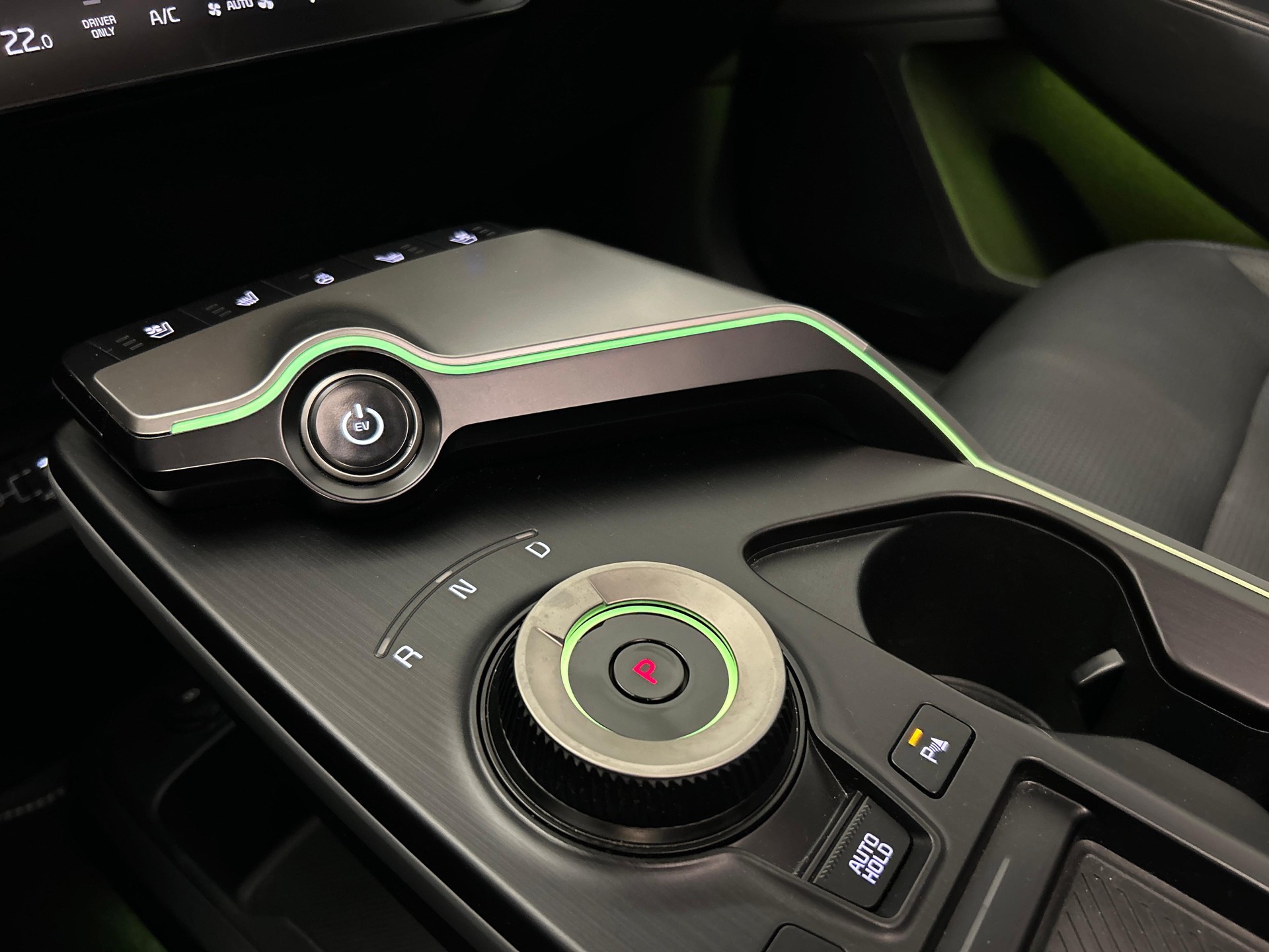 KIA EV6 84 kWh Earth 4x4-image-15