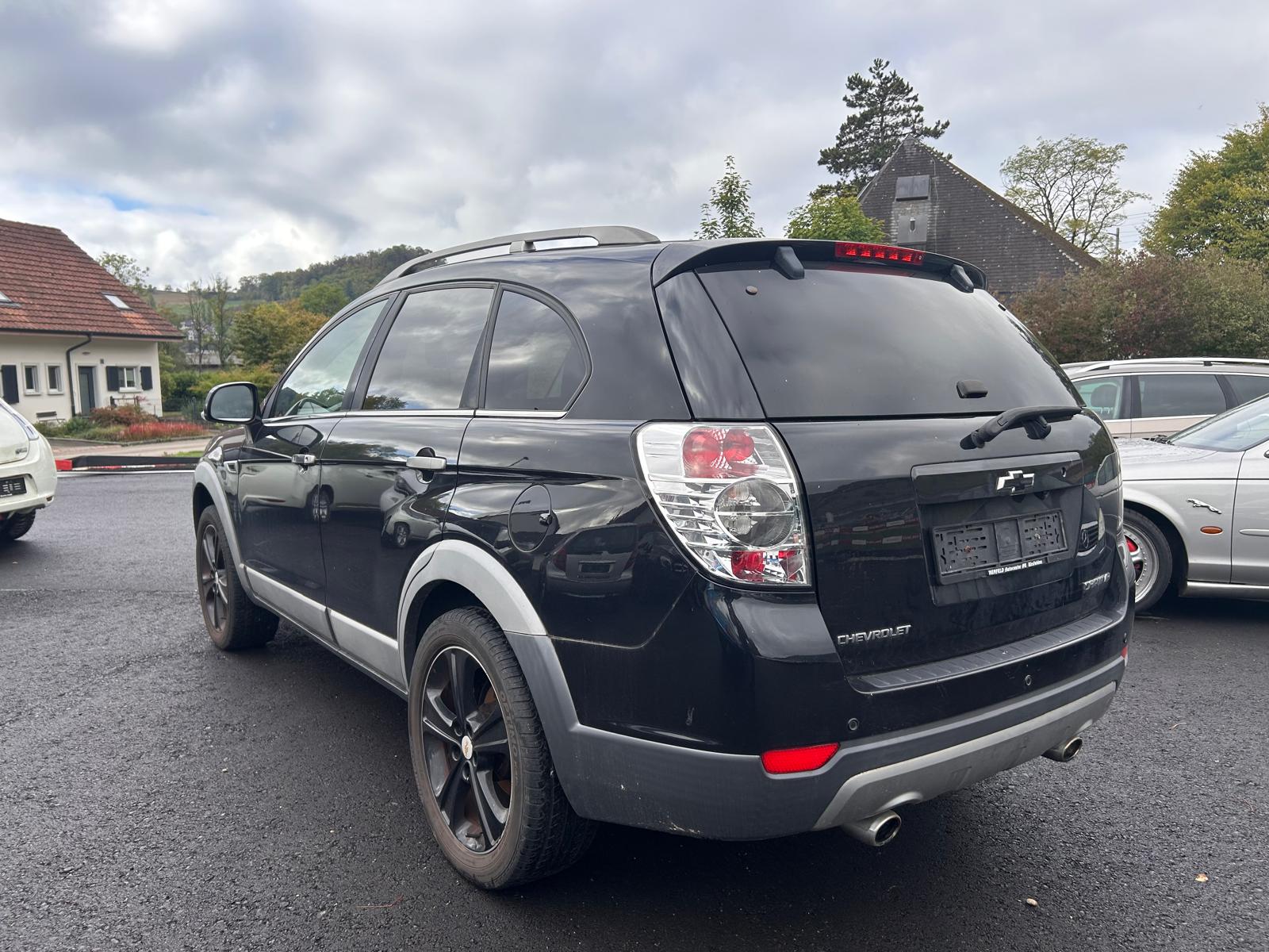 CHEVROLET Captiva 2.2 VCDi LT 4WD Automatic-showroom-element-2