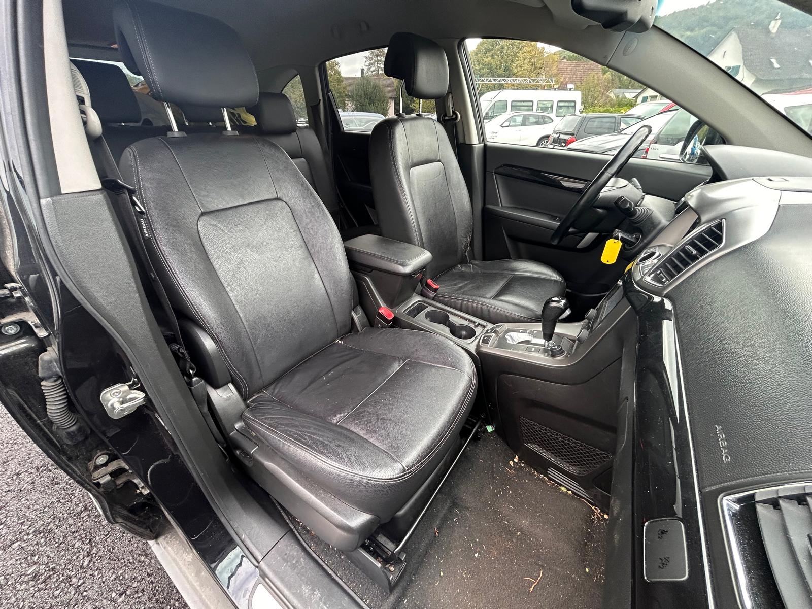 CHEVROLET Captiva 2.2 VCDi LT 4WD Automatic-image-12