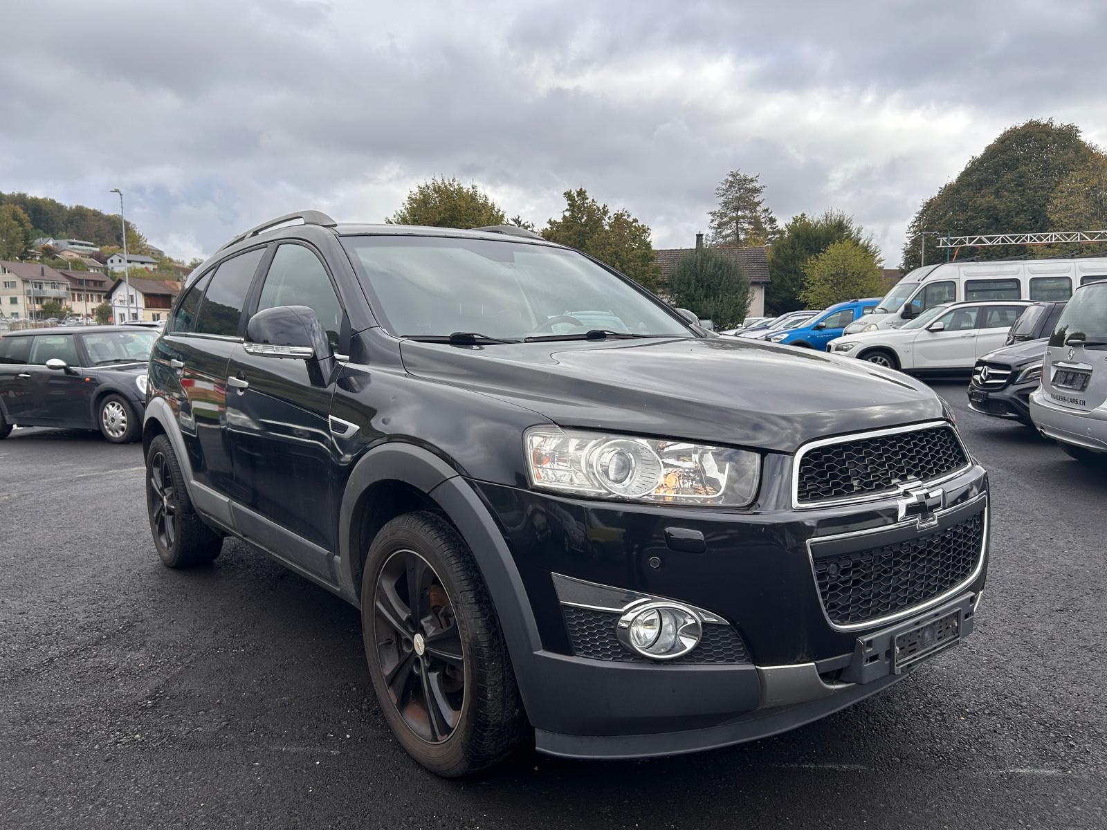 CHEVROLET Captiva 2.2 VCDi LT 4WD Automatic-image-6