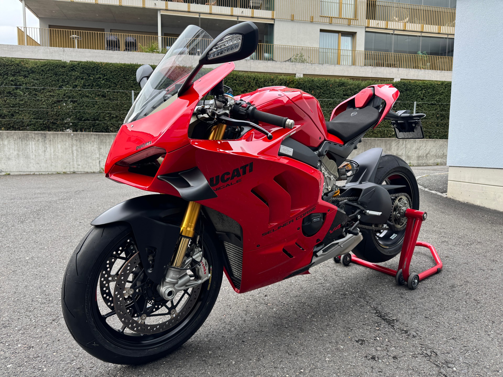 DUCATI Panigale V4 S-image-0
