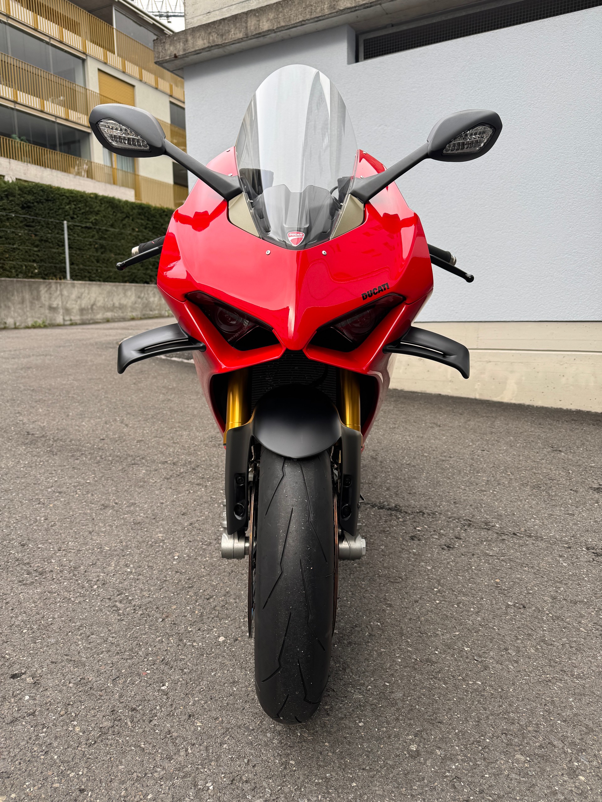 DUCATI Panigale V4 S-image-2