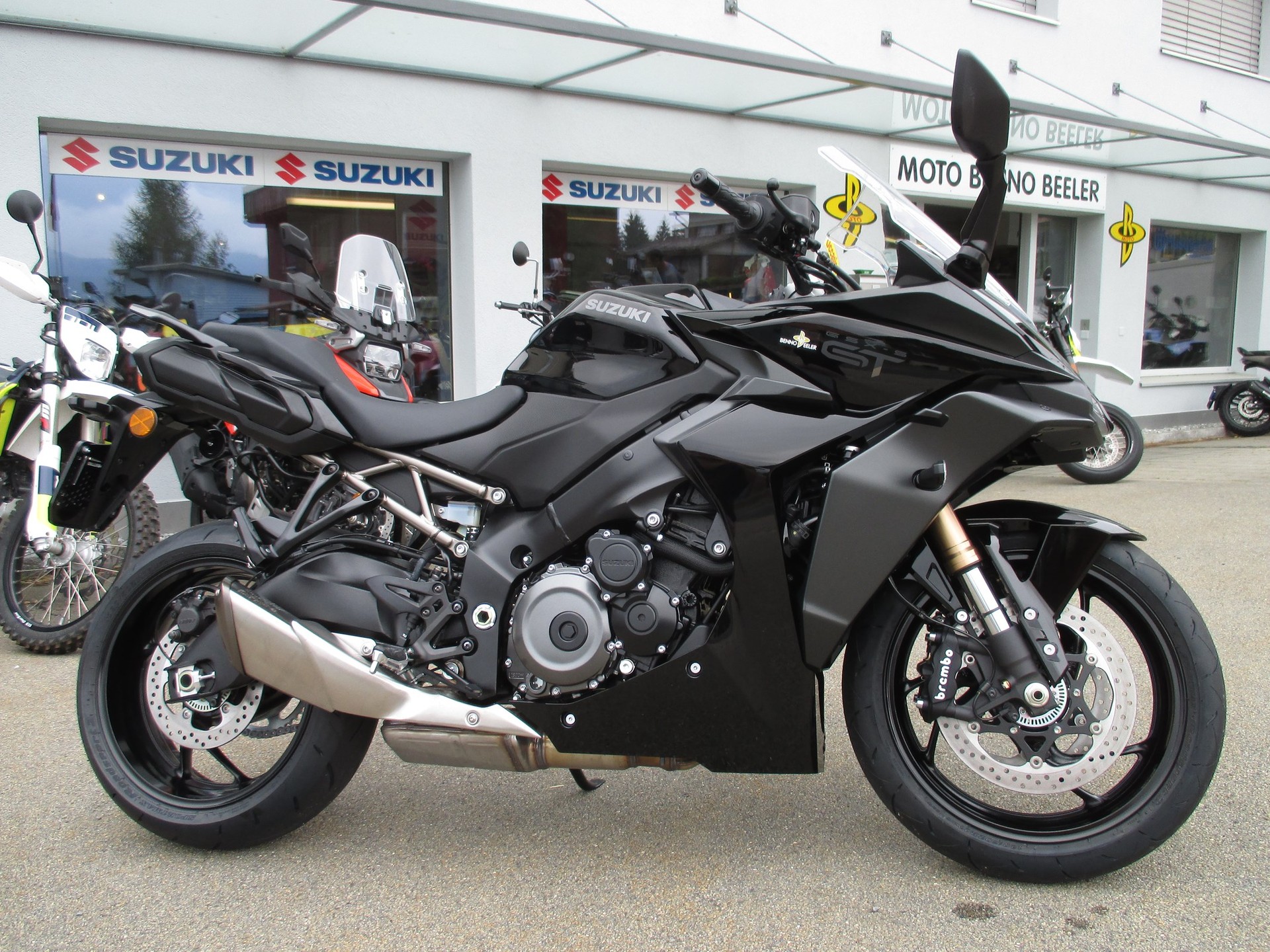 SUZUKI GSX-S 1000 GT Travel