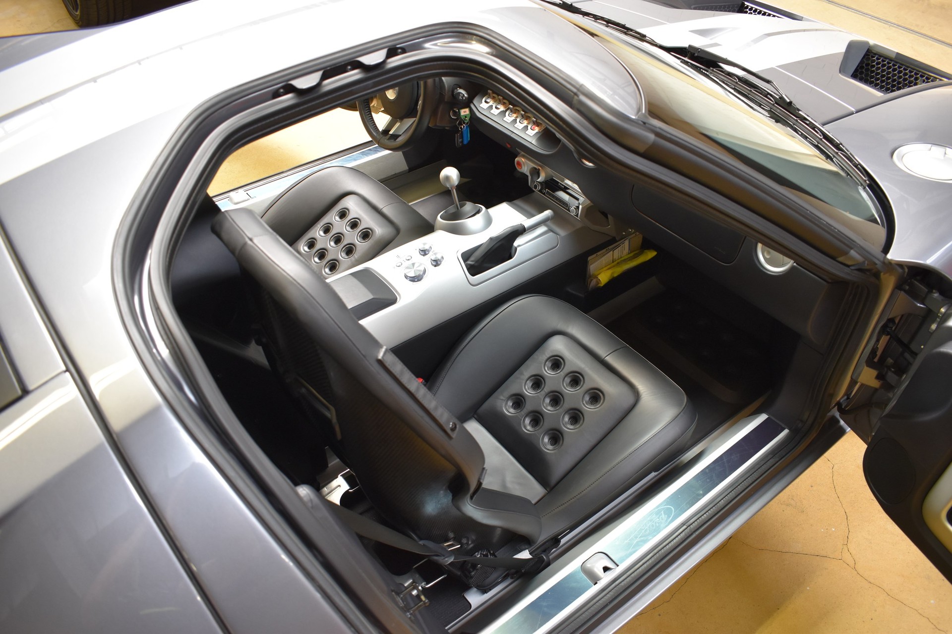 FORD GT 5.4 V8-image-20