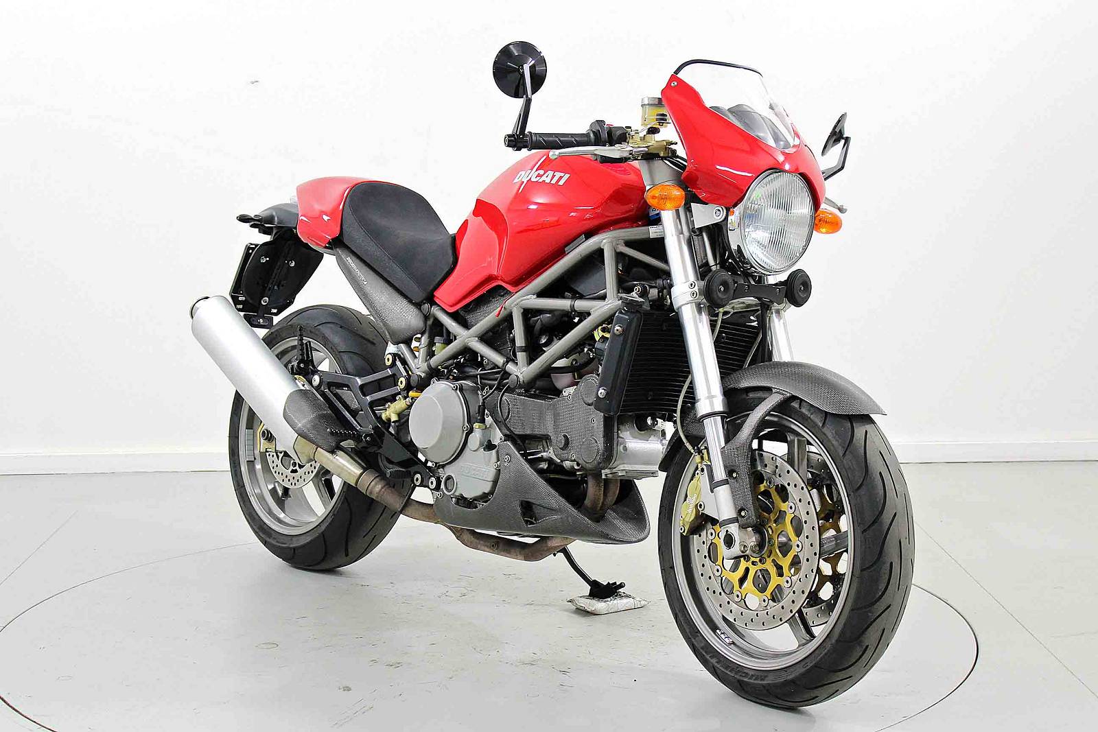 DUCATI MONSTER 916-showroom-element-1